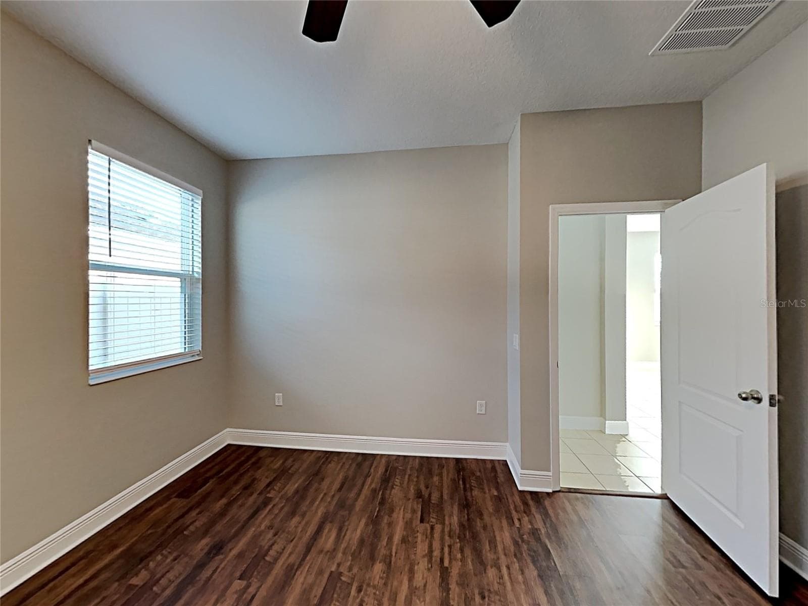 Single Family Residence at 7033 FEATHER WOOD DR, RUSKIN, photo 15 of 17