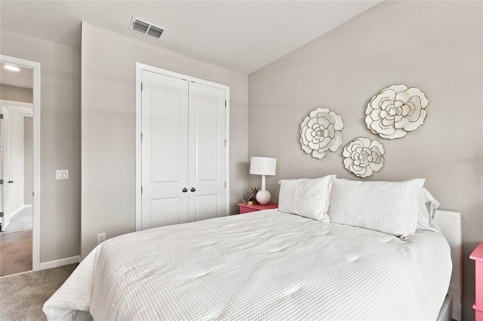 Single Family Residence at 3206 WOLF LAKE AVE, APOPKA, photo 7 of 34