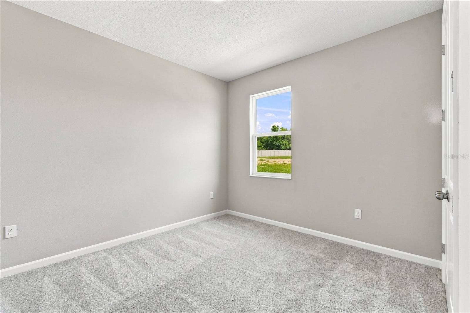 Single Family Residence at 3206 WOLF LAKE AVE, APOPKA, photo 11 of 34