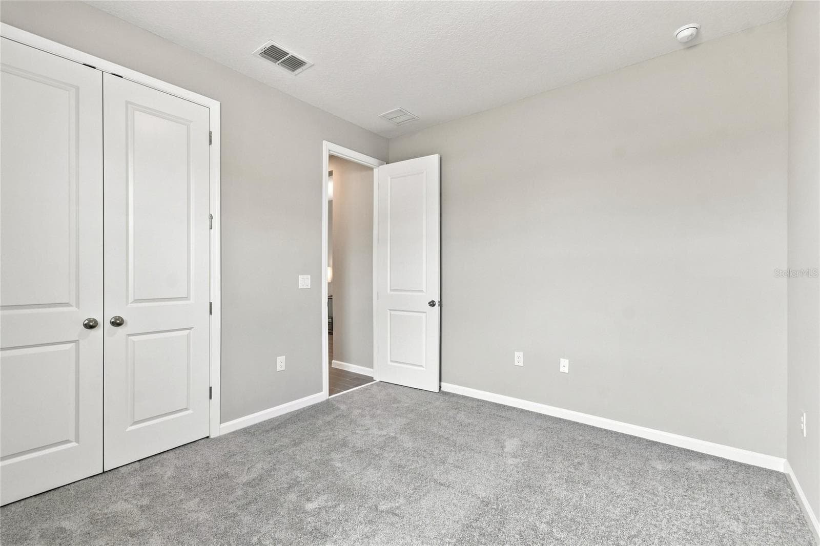 Single Family Residence at 3206 WOLF LAKE AVE, APOPKA, photo 13 of 34