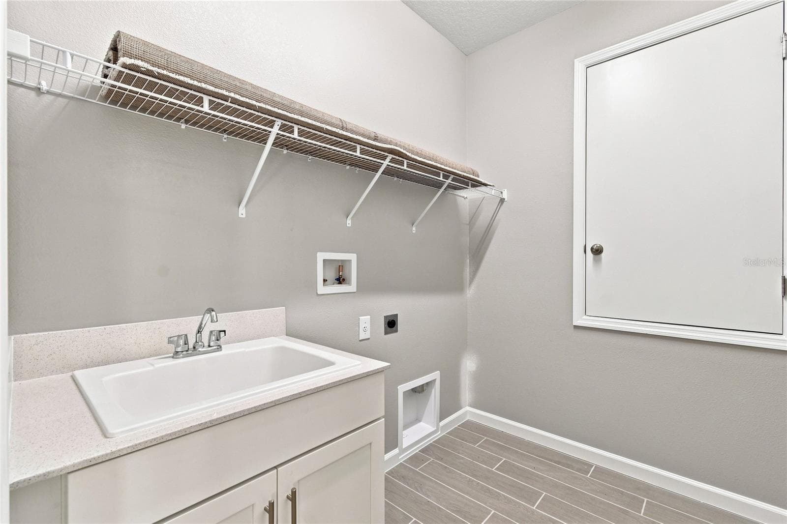 Single Family Residence at 3206 WOLF LAKE AVE, APOPKA, photo 20 of 34
