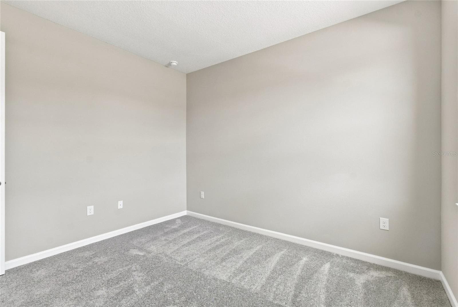 Single Family Residence at 3206 WOLF LAKE AVE, APOPKA, photo 21 of 34