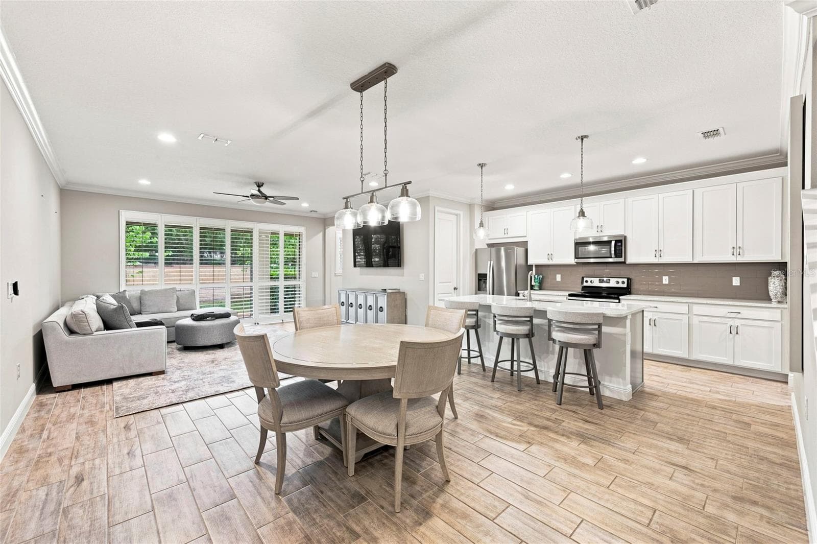 Townhouse at 1103 MANGO CT, OLDSMAR, photo 3 of 55