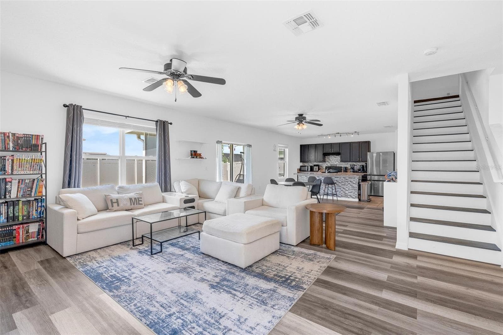 Single Family Residence at 16610 BROADFORD LN, CLERMONT, photo 4 of 29