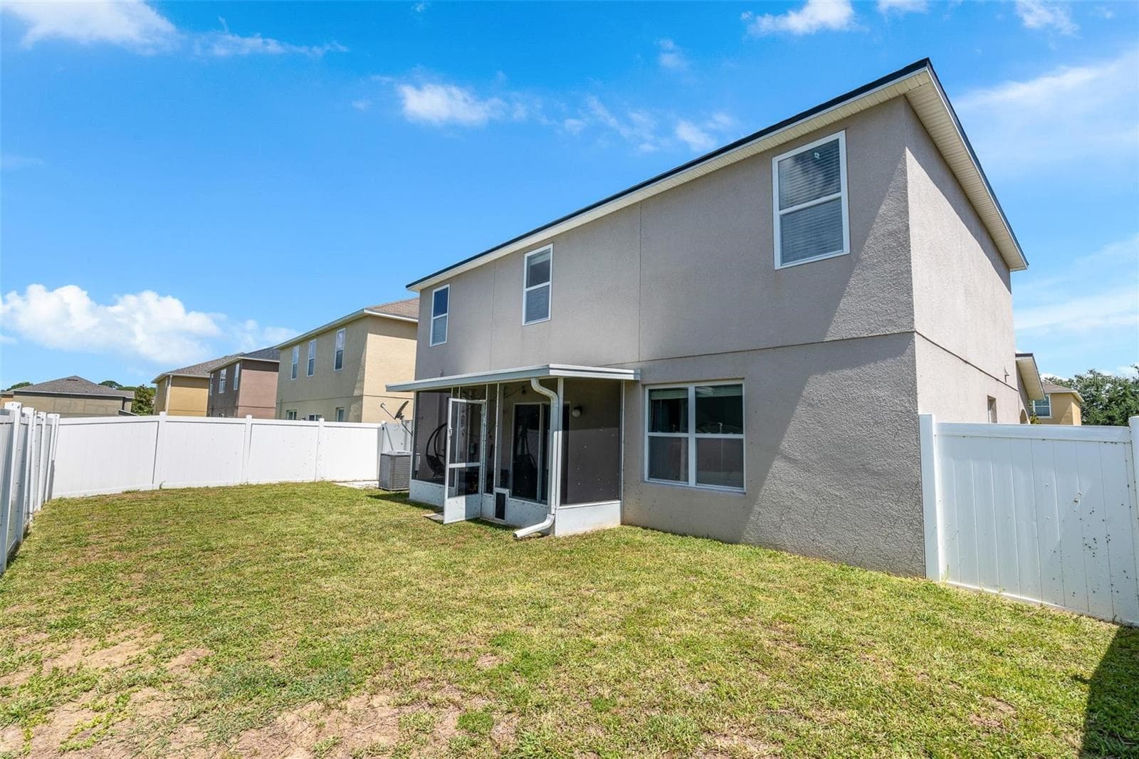 Single Family Residence at 16610 BROADFORD LN, CLERMONT, photo 22 of 29