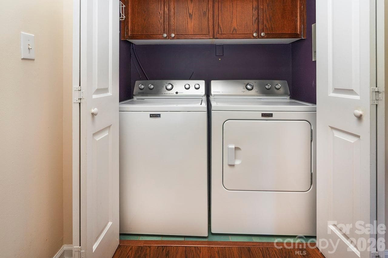 Townhouse at 5935 Fitzwilliams Lane, Charlotte, photo 19 of 23
