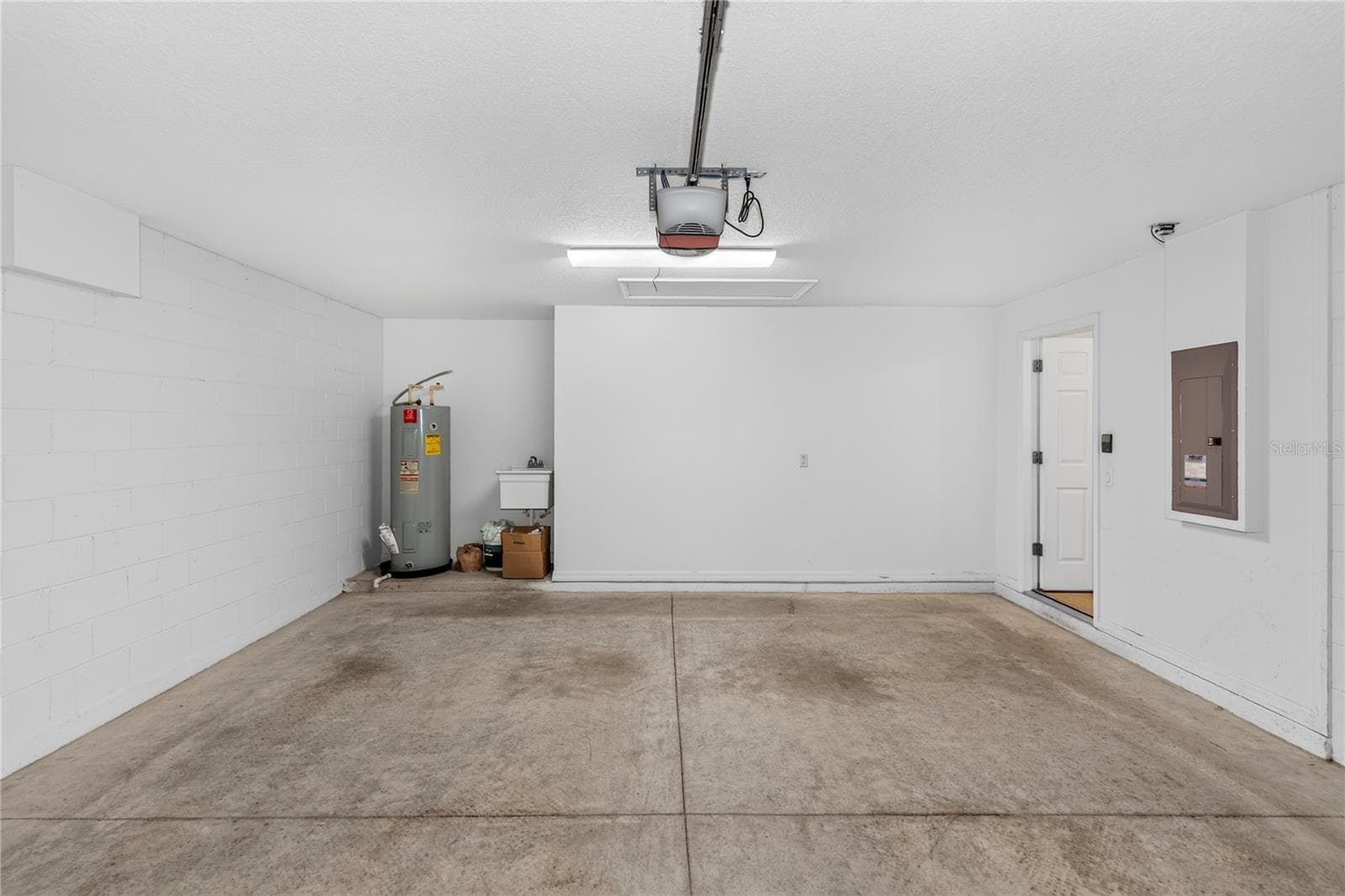 Single Family Residence at 11513 MOSSY OAK DR, ORLANDO, photo 37 of 51