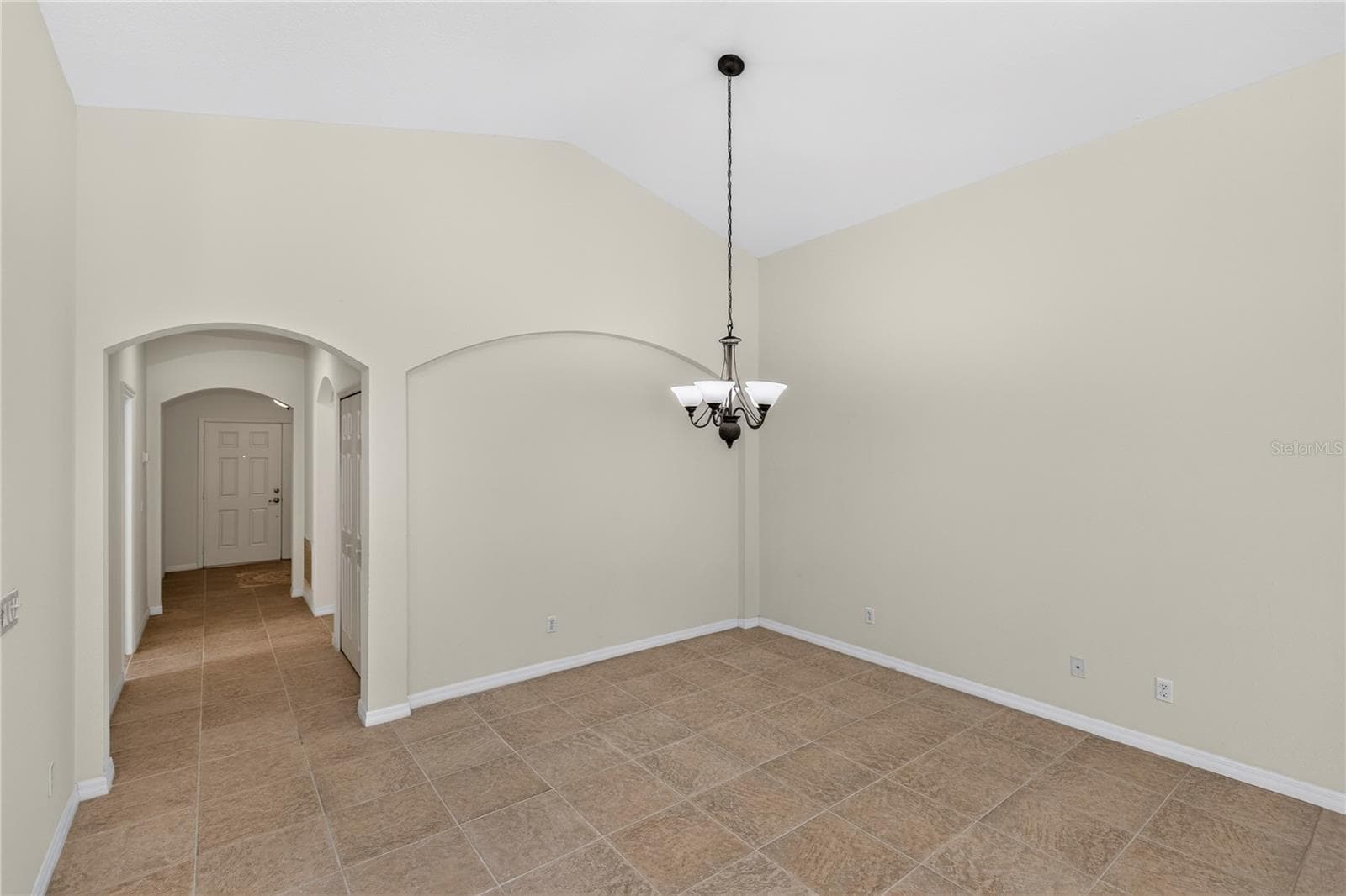Single Family Residence at 11513 MOSSY OAK DR, ORLANDO, photo 10 of 51