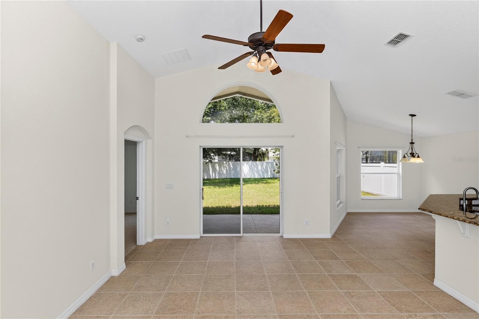 Single Family Residence at 11513 MOSSY OAK DR, ORLANDO, photo 11 of 51