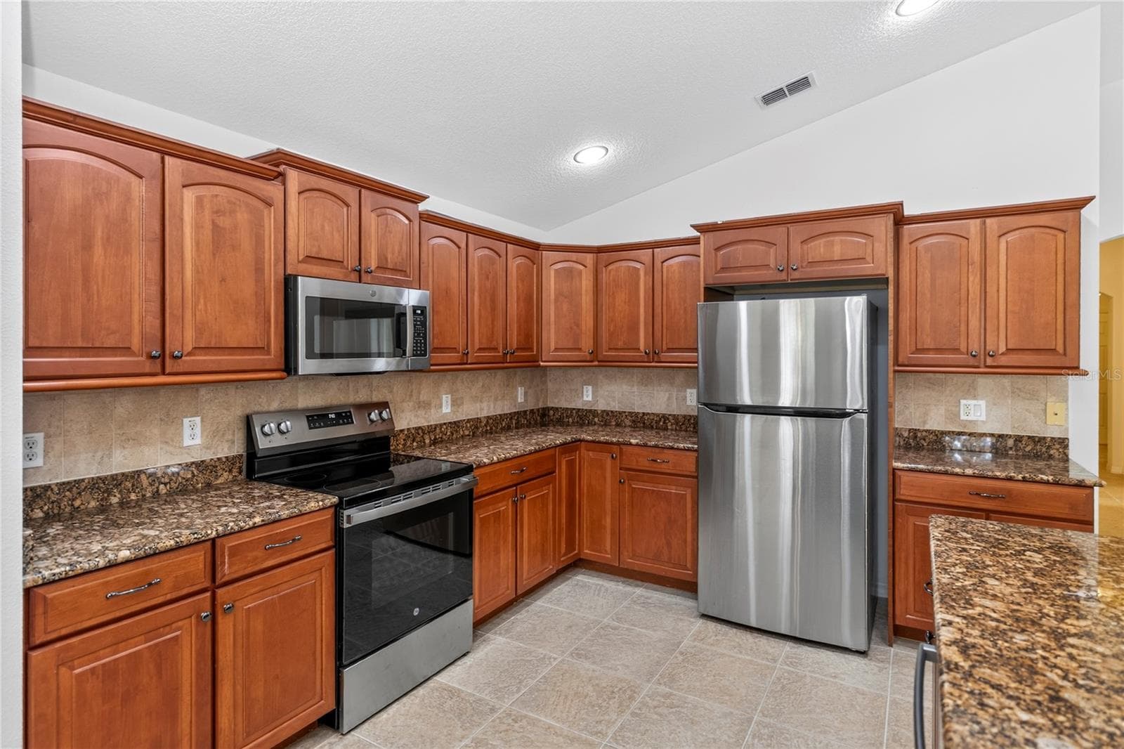 Single Family Residence at 11513 MOSSY OAK DR, ORLANDO, photo 15 of 51