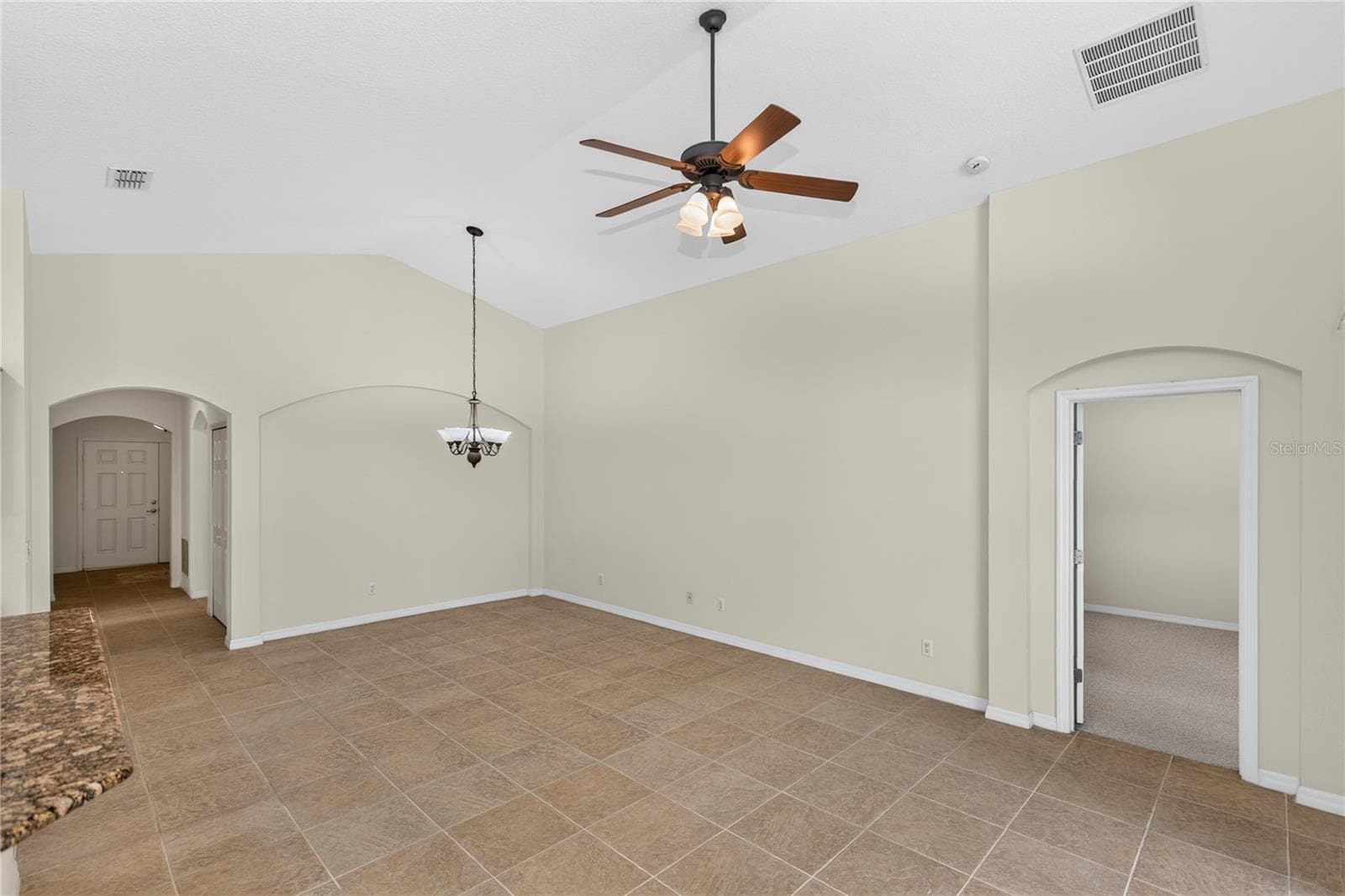Single Family Residence at 11513 MOSSY OAK DR, ORLANDO, photo 16 of 51