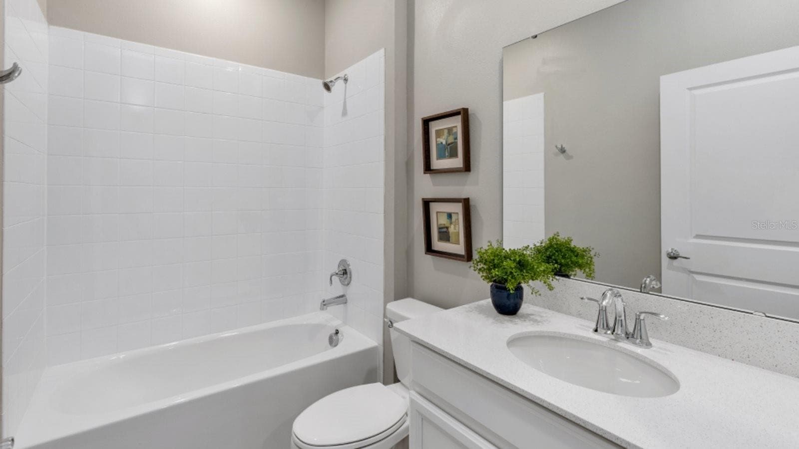 Single Family Residence at 5570 RONIN DR, ST CLOUD, photo 9 of 17