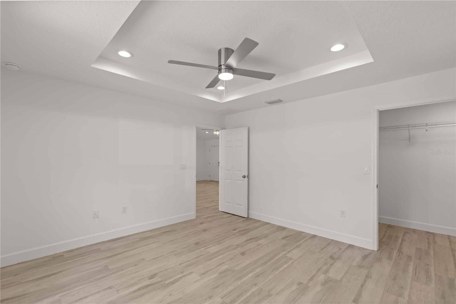 Primary Bedroom - 20615 SW ROBIN DR, DUNNELLON