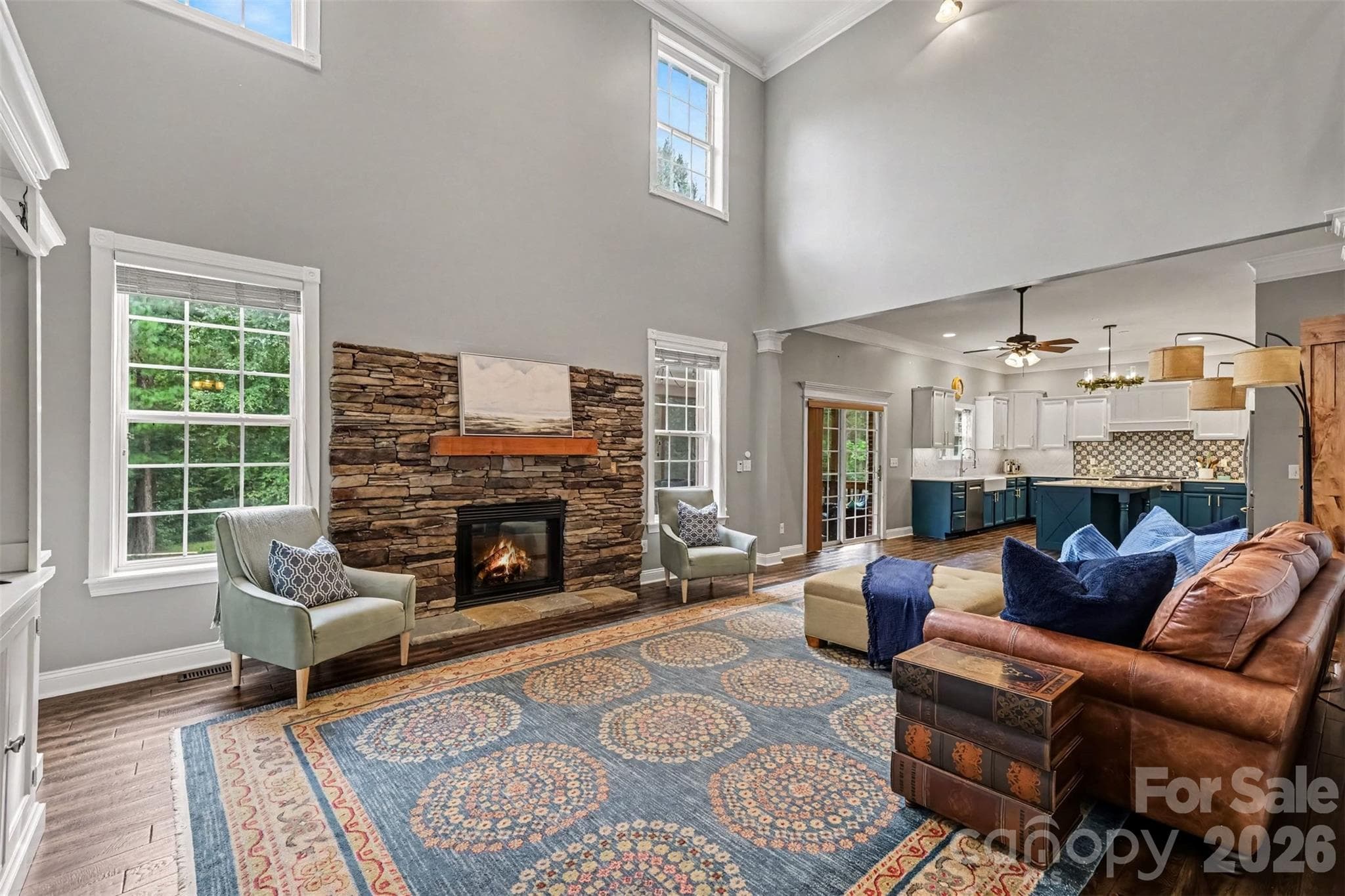 Great room hero — ceiling/fireplace - 3647 Venetian Way, York
