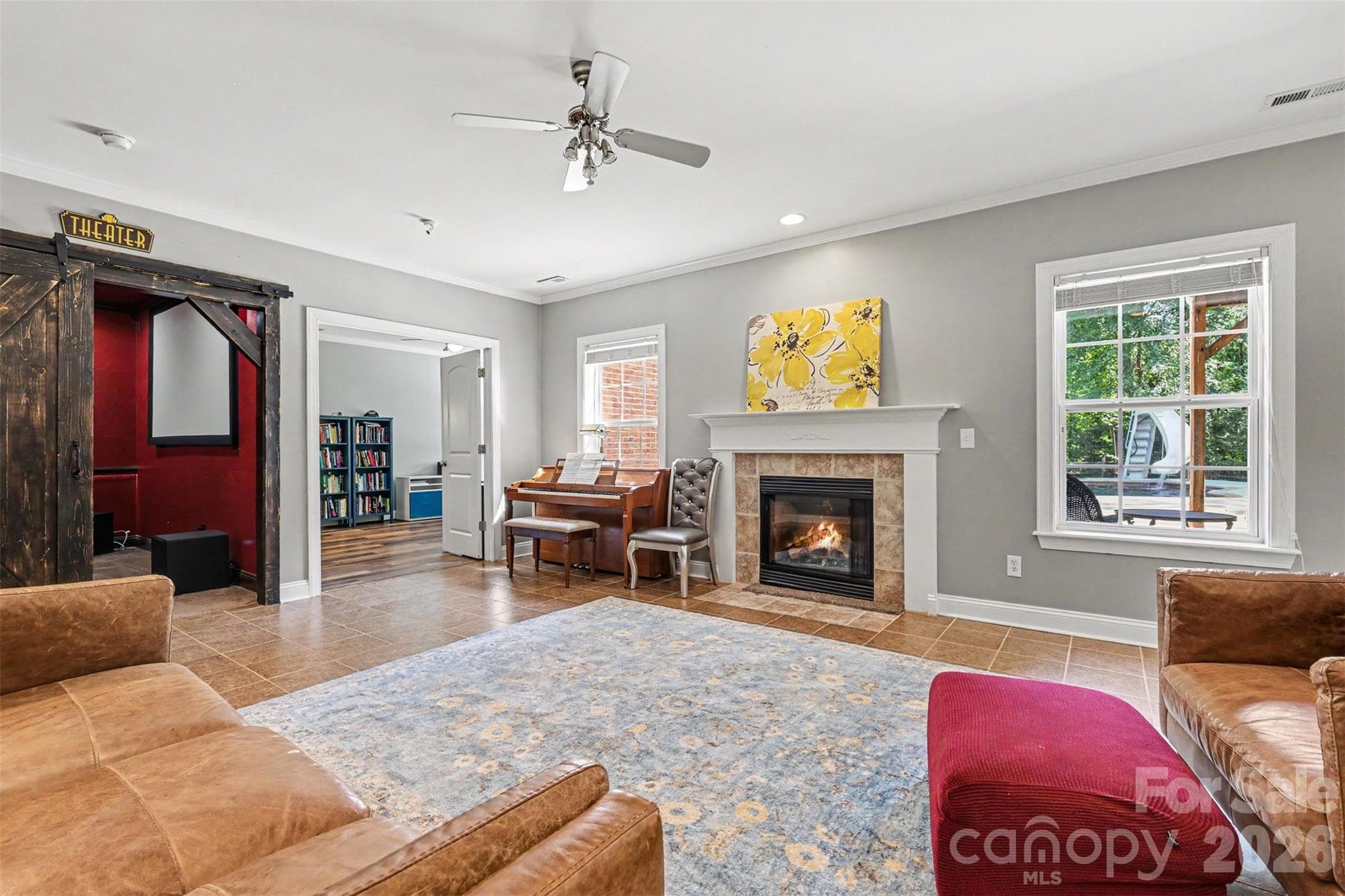 Lower family room/fireplace - 3647 Venetian Way, York