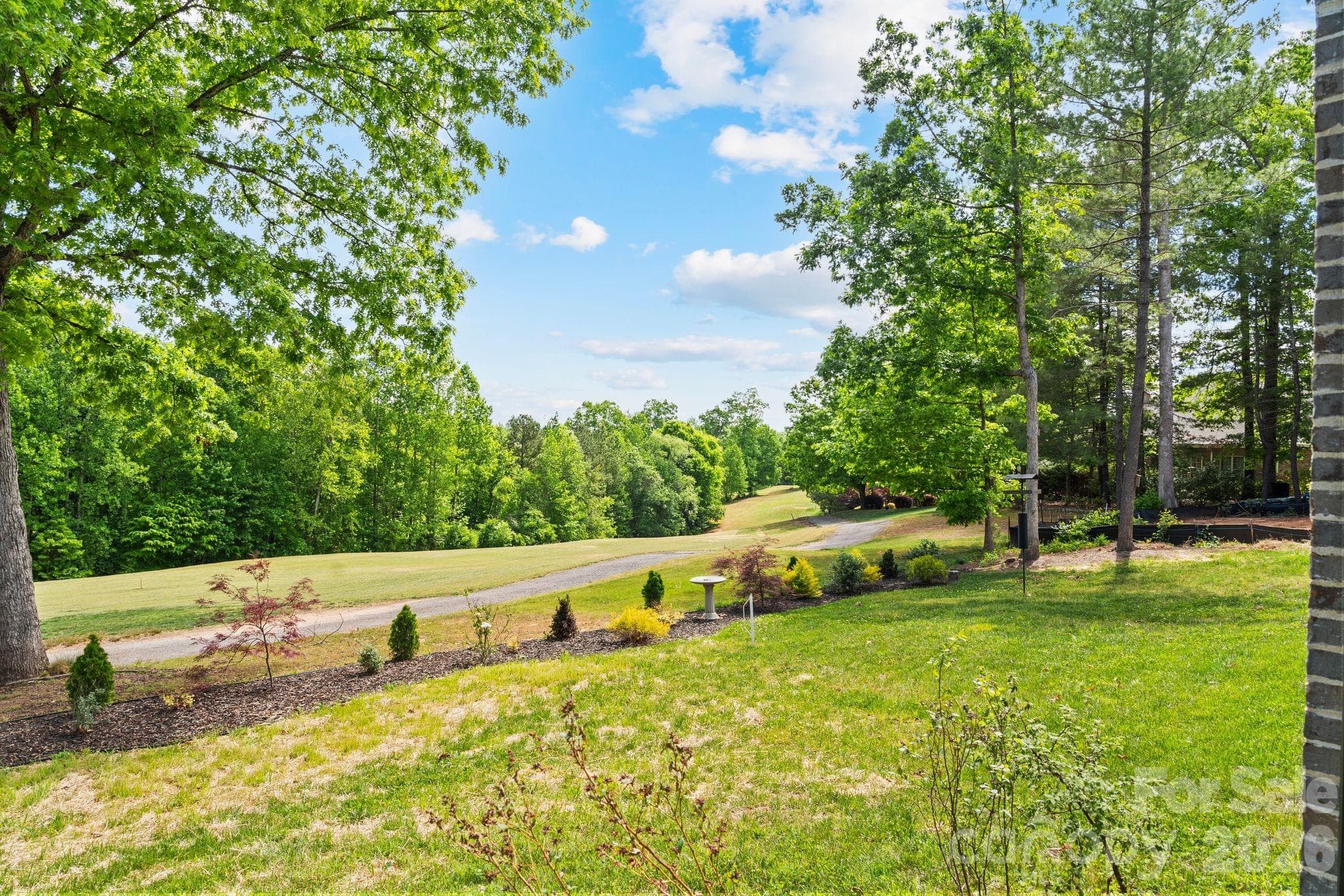 Single Family Residence at 1116 Players Ridge Road, Hickory, photo 8 of 42