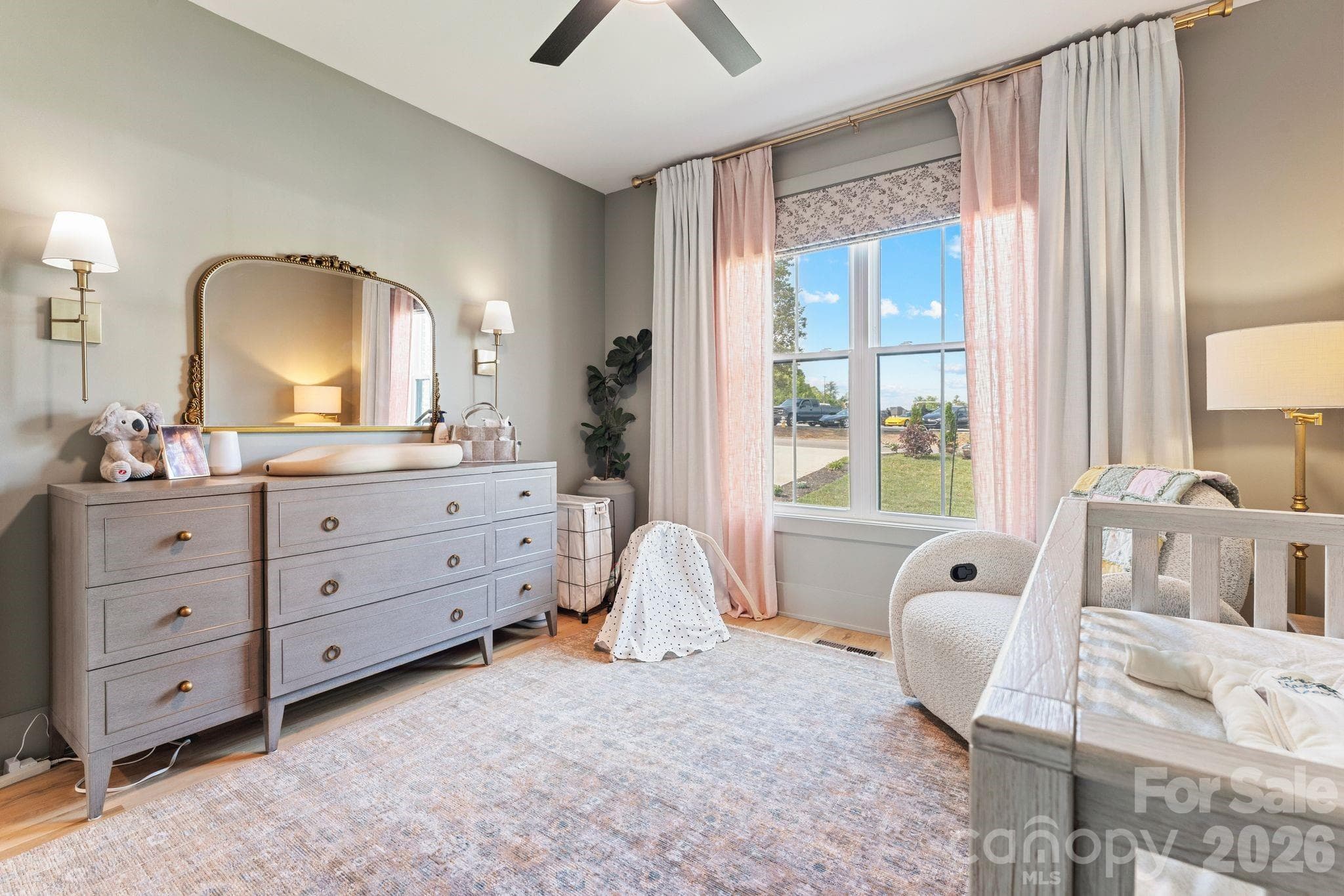 Single Family Residence at 1116 Players Ridge Road, Hickory, photo 12 of 42