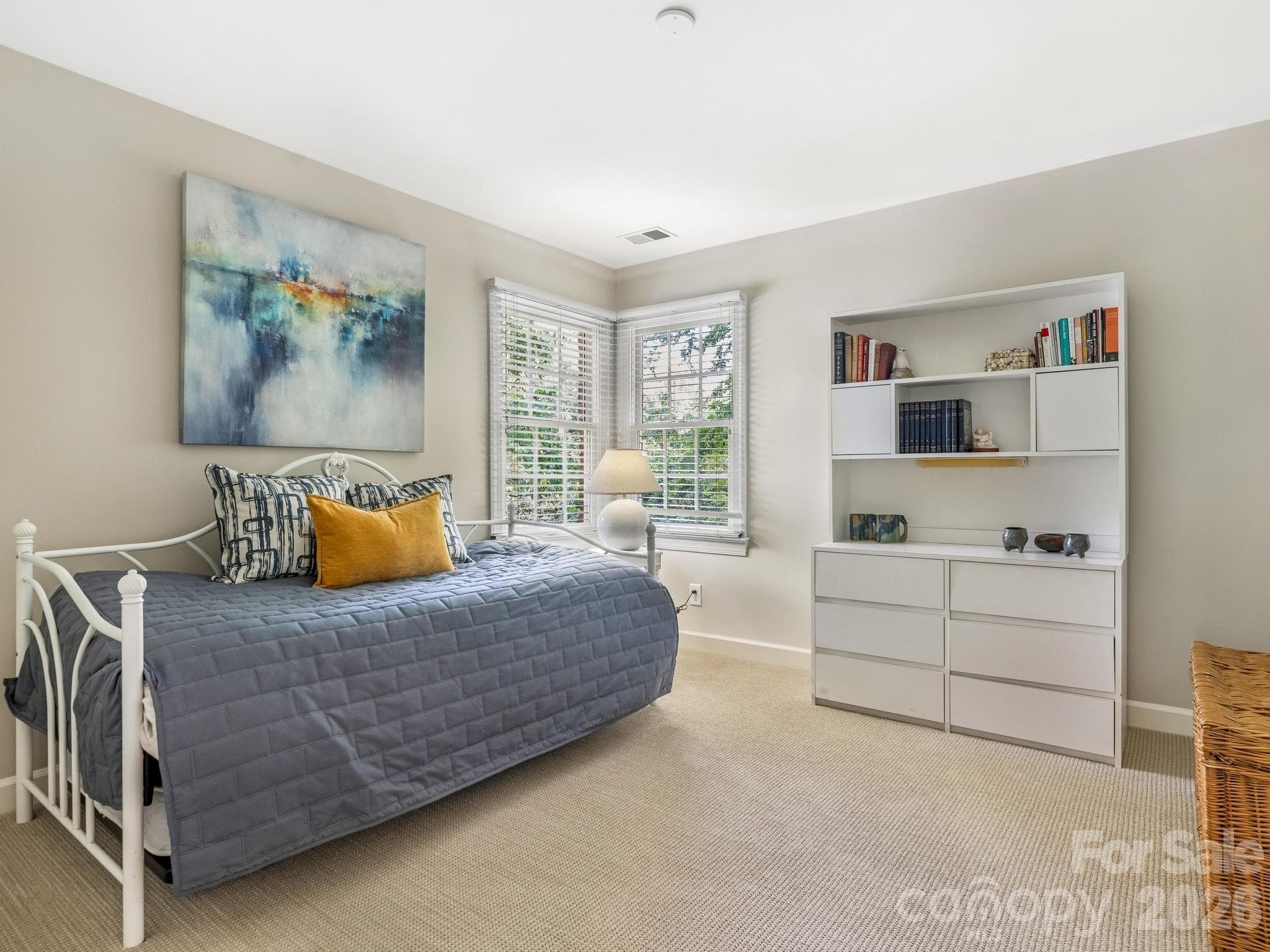 Single Family Residence at 213 Summermore Drive, Charlotte, photo 24 of 34