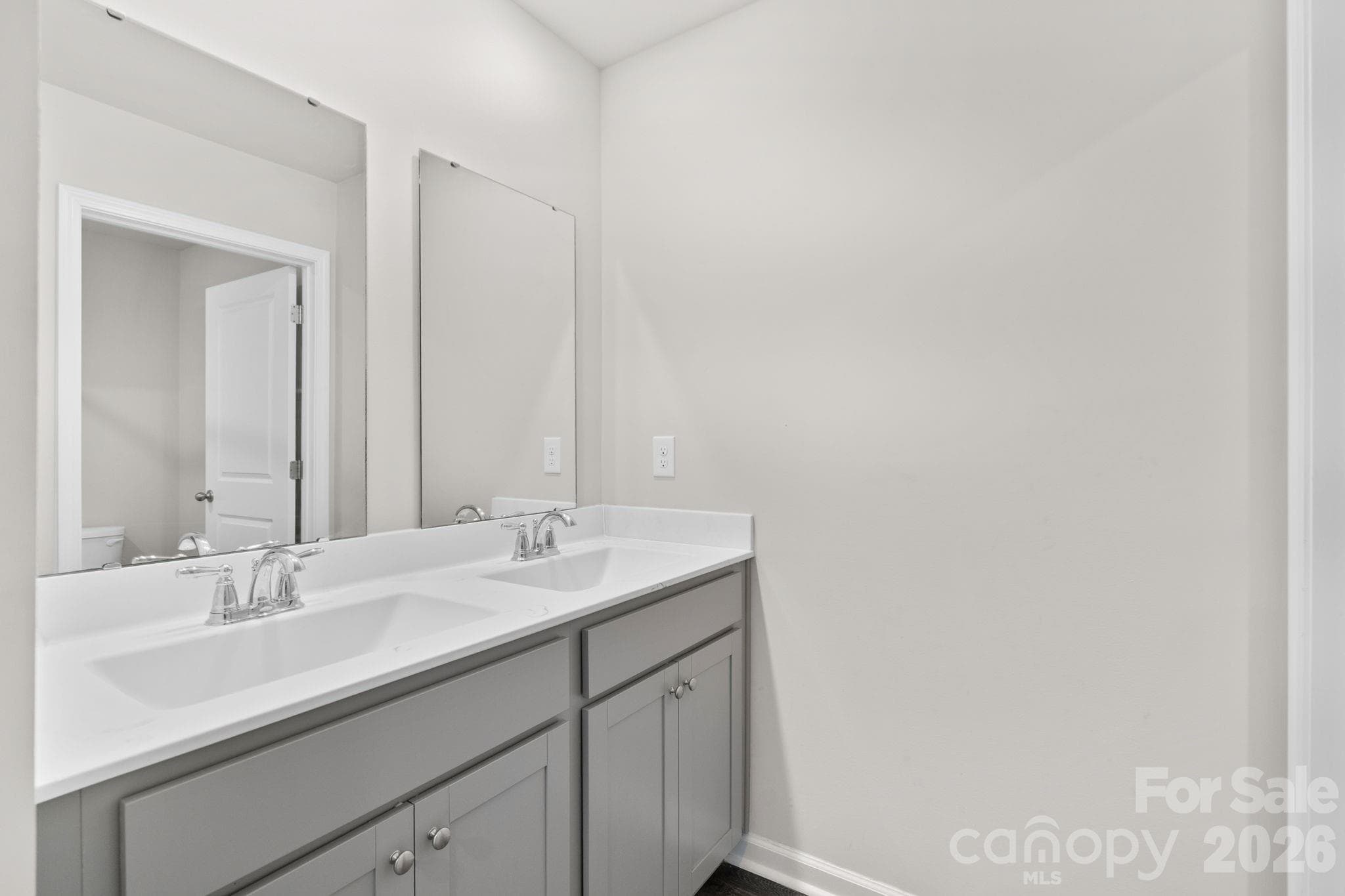 Hall/4th Full Bath - 1000 Sennema Circle, Myrtle Beach