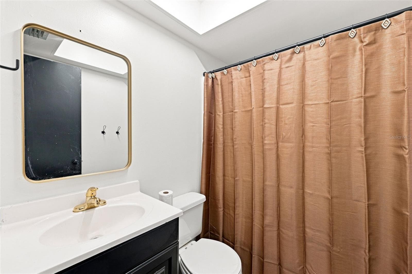 Bathroom 2 - 28850 LINDENHURST DR, WESLEY CHAPEL