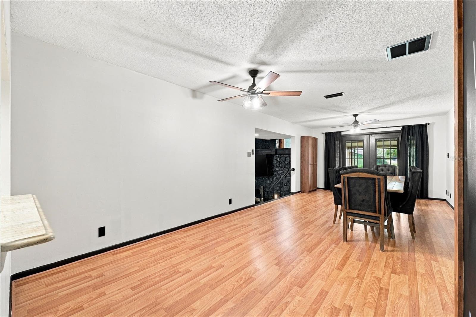 Dining Room - 28850 LINDENHURST DR, WESLEY CHAPEL