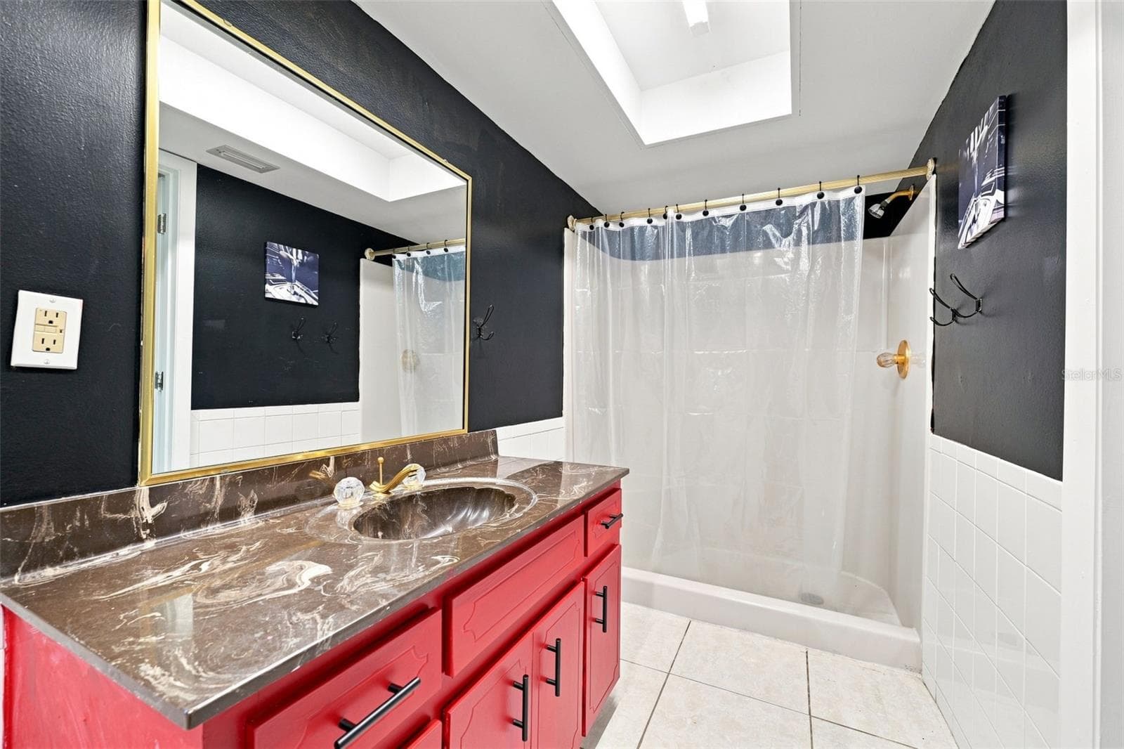 Bathroom 3 - 28850 LINDENHURST DR, WESLEY CHAPEL