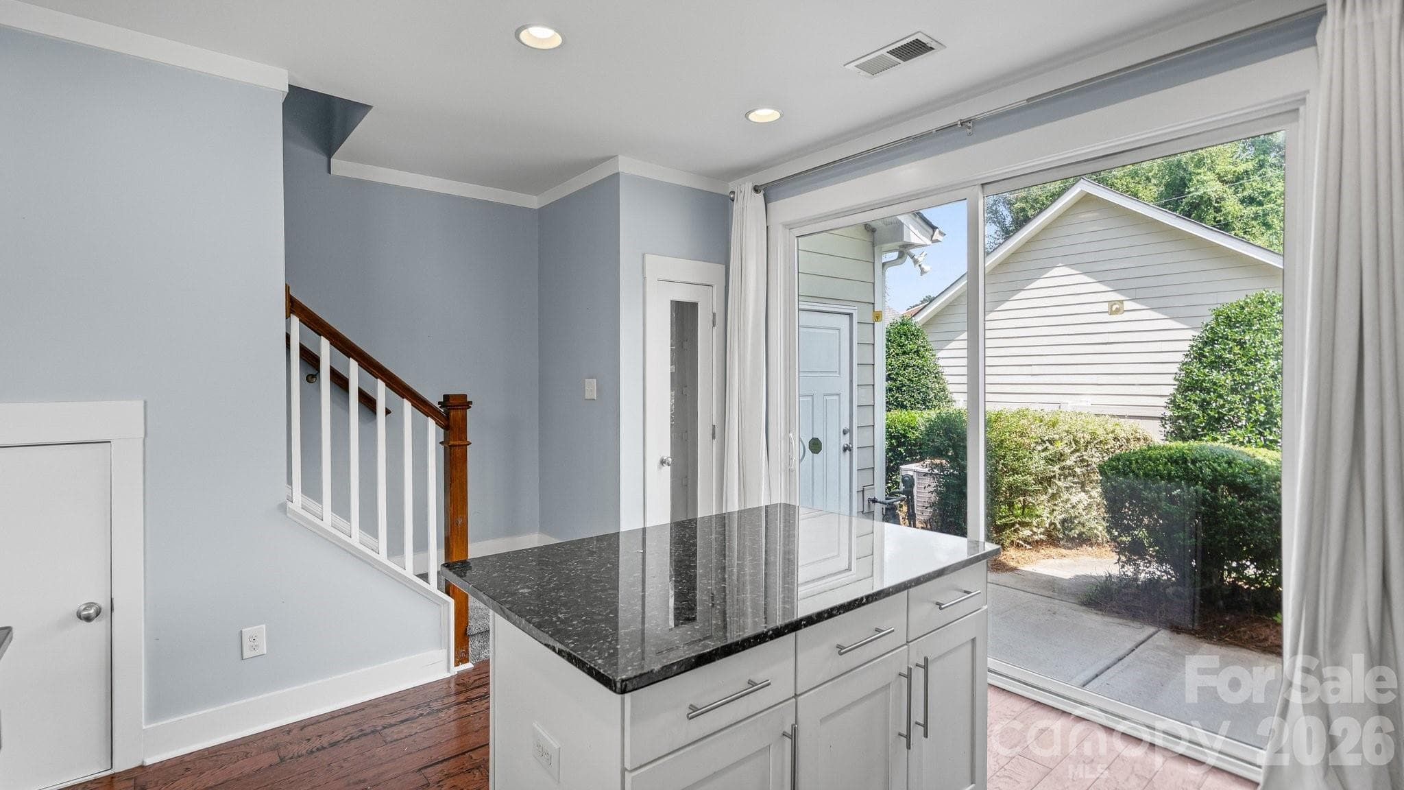 Townhouse at 3134 Bending Birch Place, Charlotte, photo 14 of 38