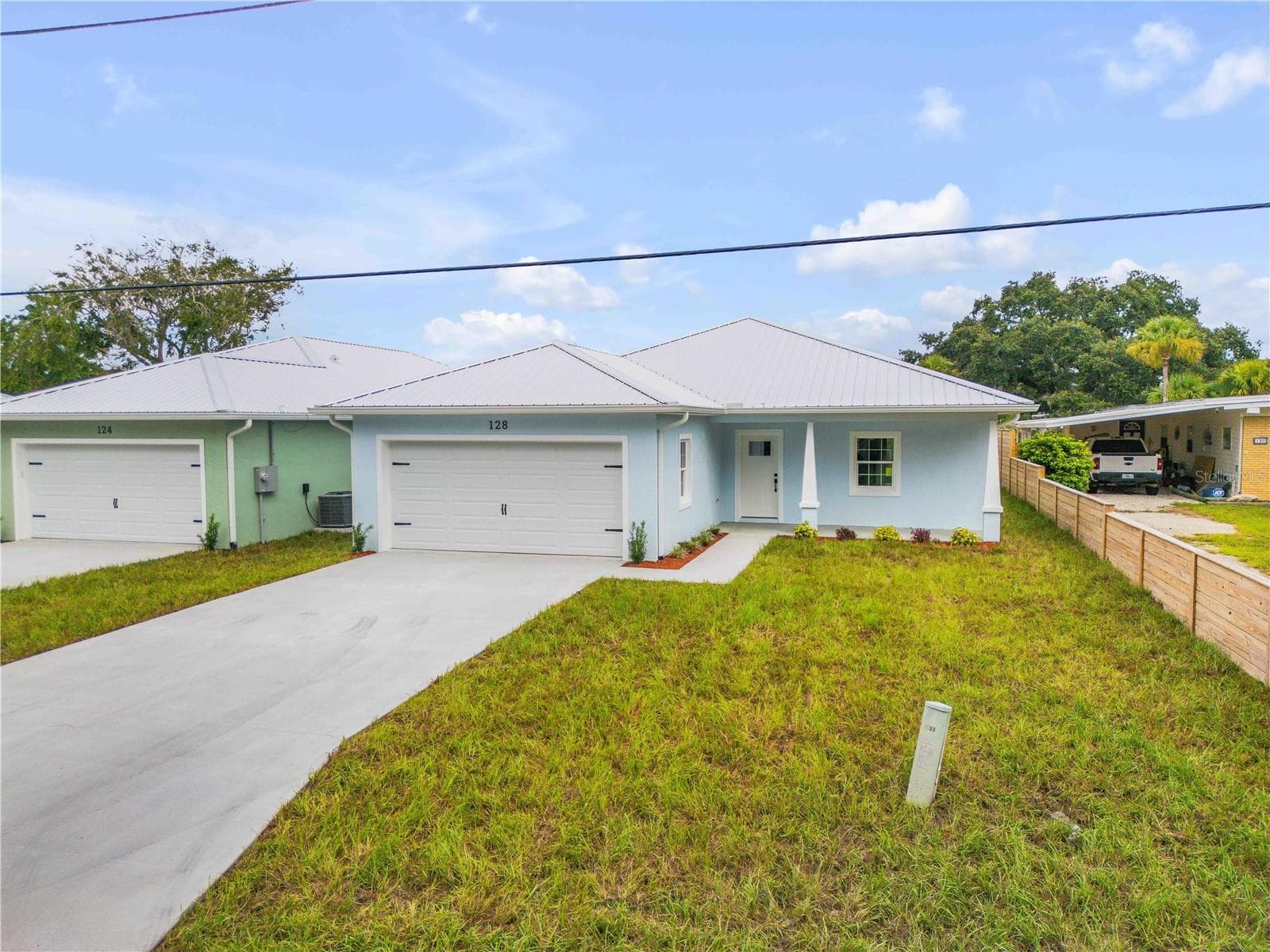 Single Family Residence at 128 INDIAN CREEK RD, OAK HILL, photo 5 of 71