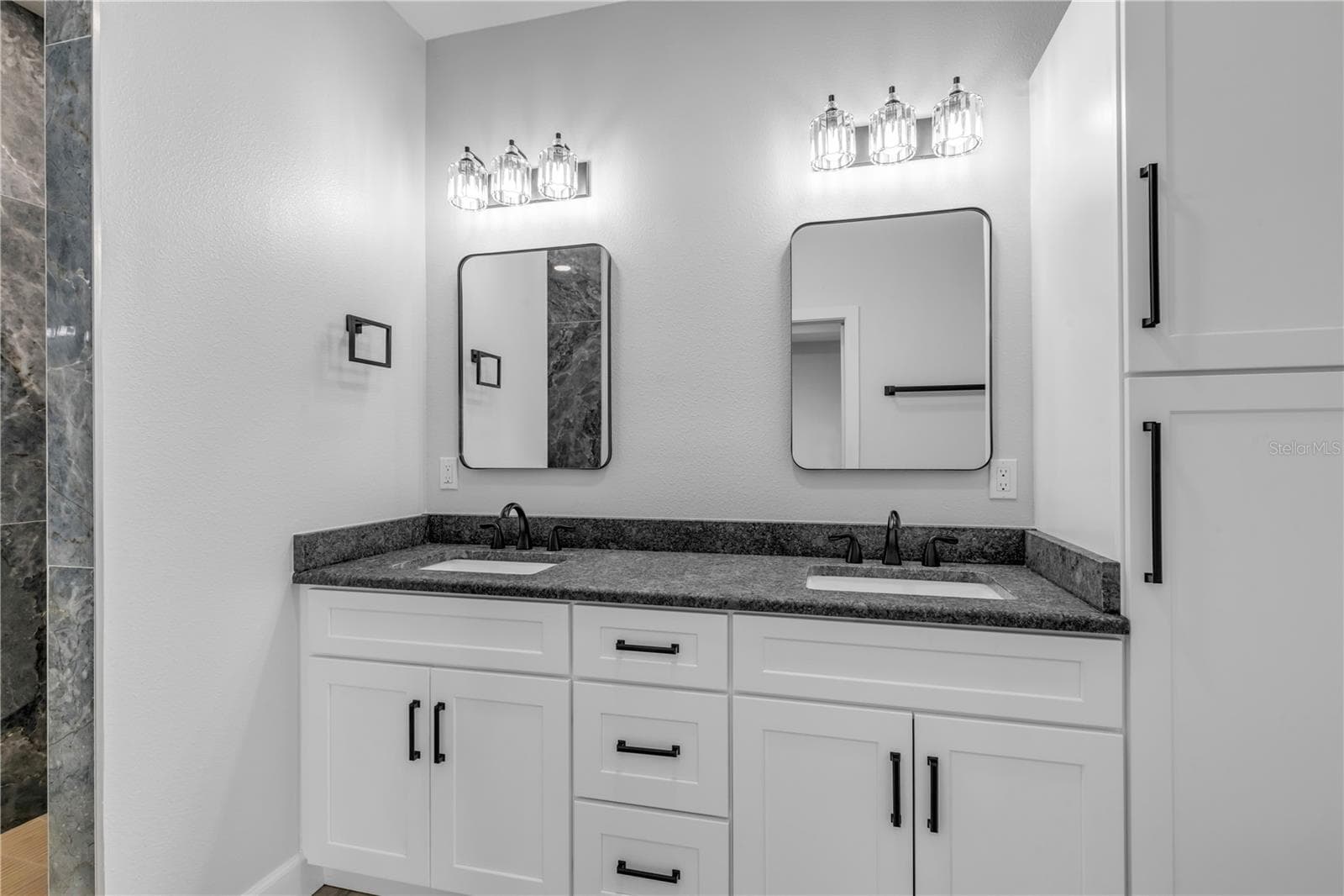 Single Family Residence at 128 INDIAN CREEK RD, OAK HILL, photo 29 of 71