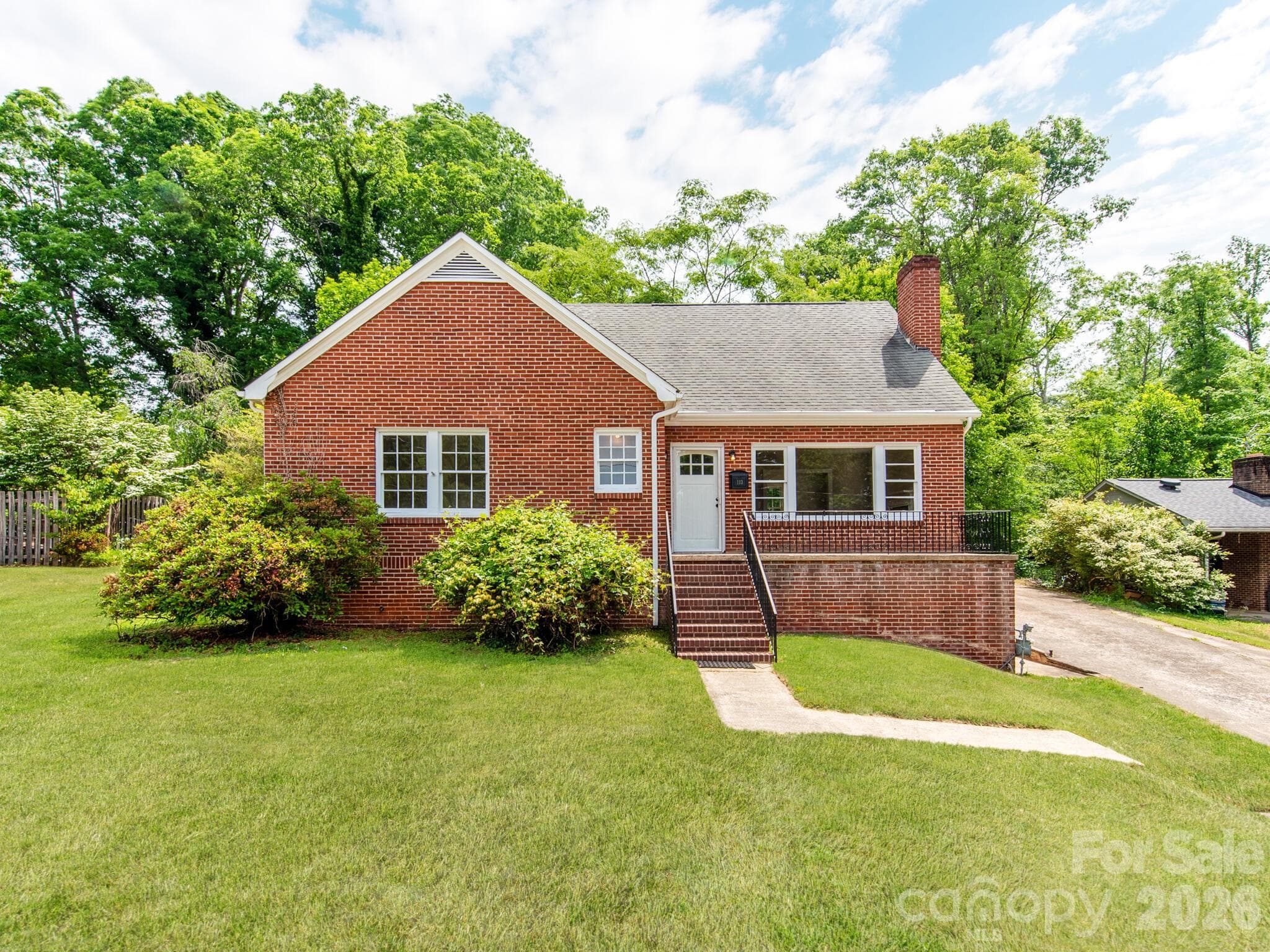113 Falls Street