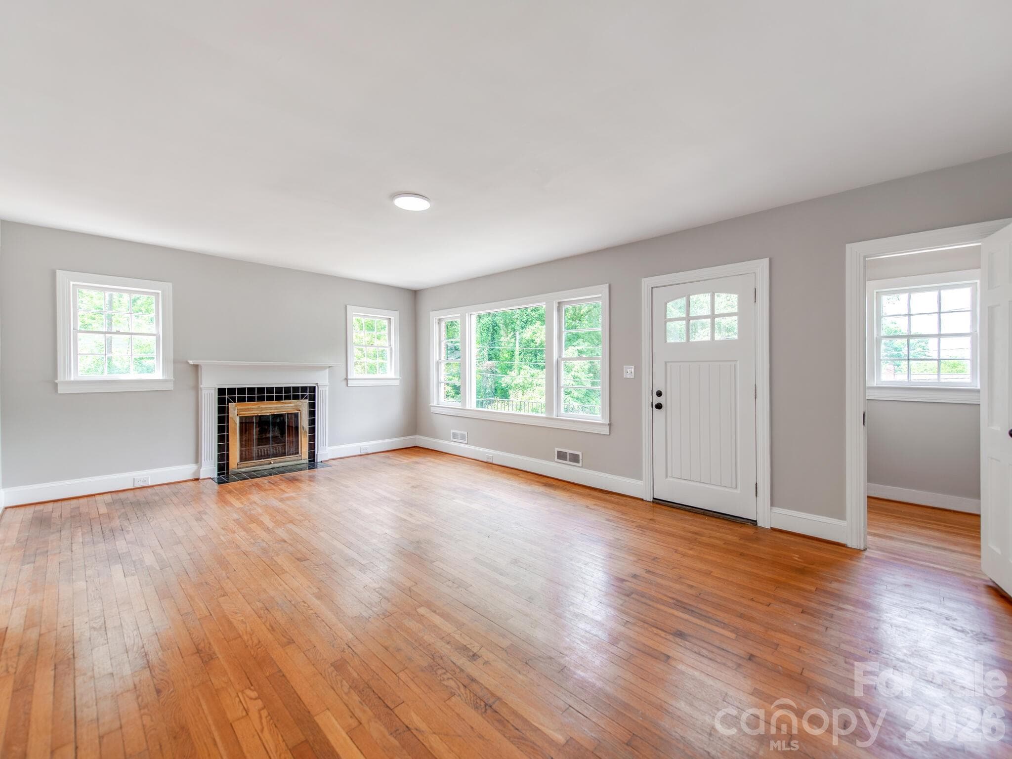 Single Family Residence at 113 Falls Street, Morganton, photo 5 of 33