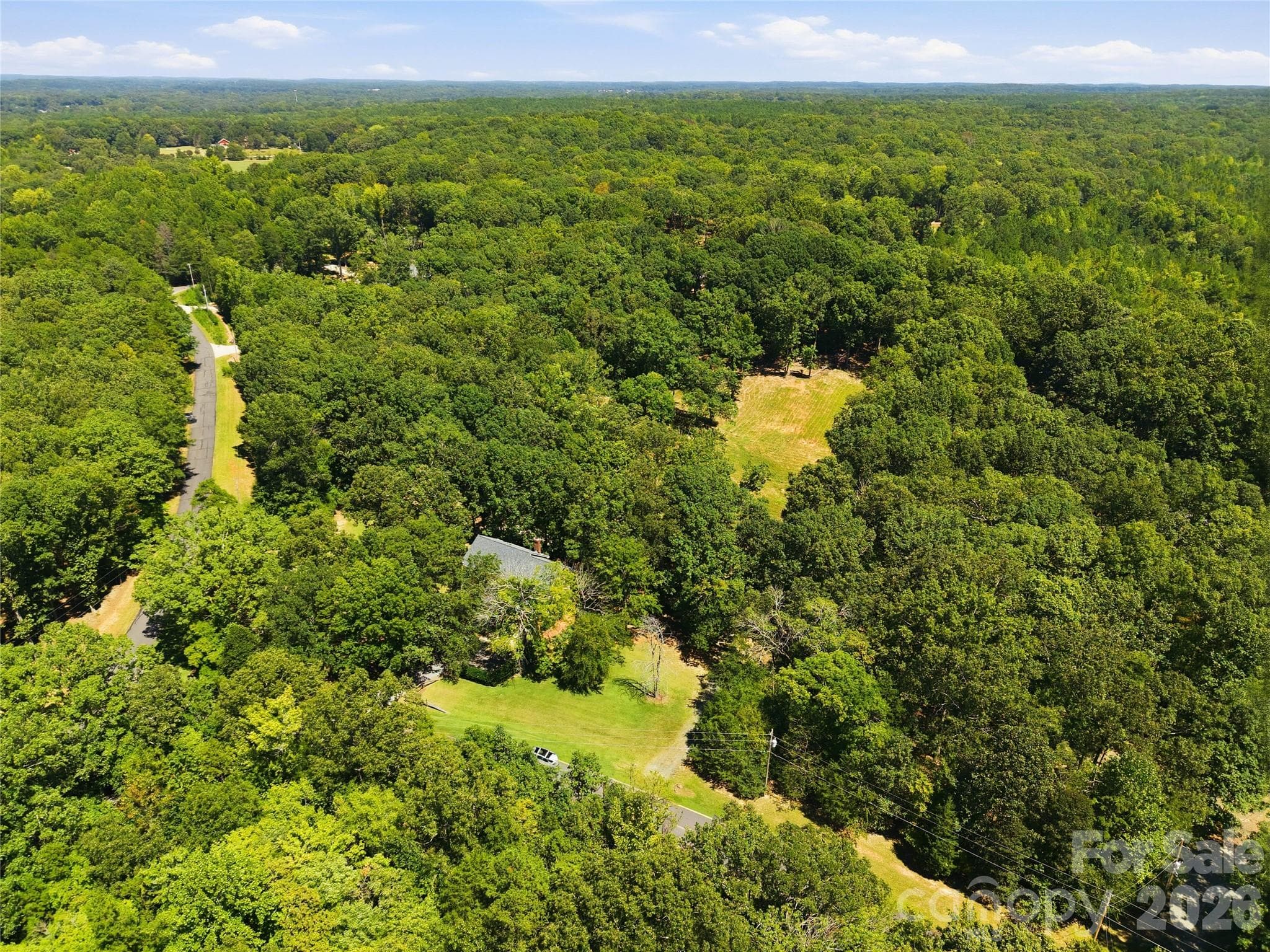 Single Family Residence at 2505 Mountain Folk Lane, Waxhaw, photo 4 of 48