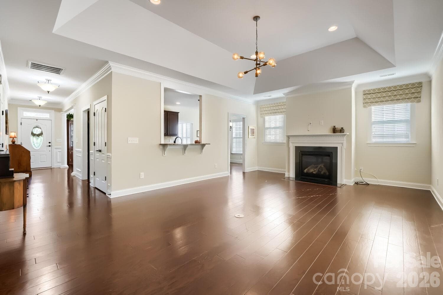 Single Family Residence at 18311 Glenealy Drive, Cornelius, photo 6 of 40
