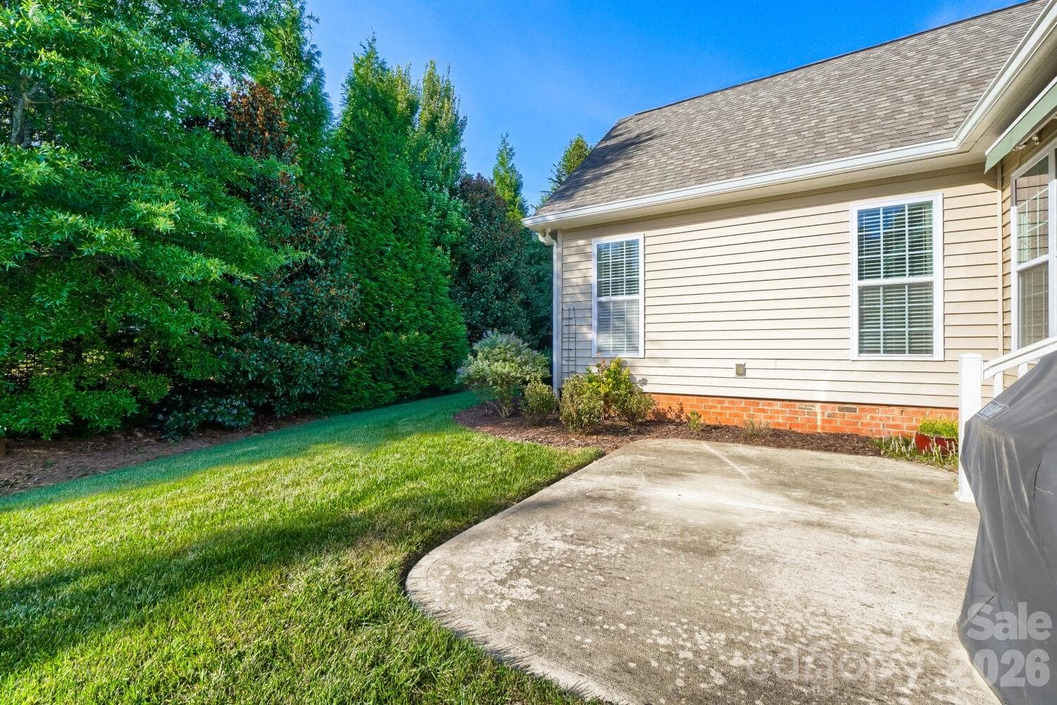 Single Family Residence at 18311 Glenealy Drive, Cornelius, photo 27 of 40