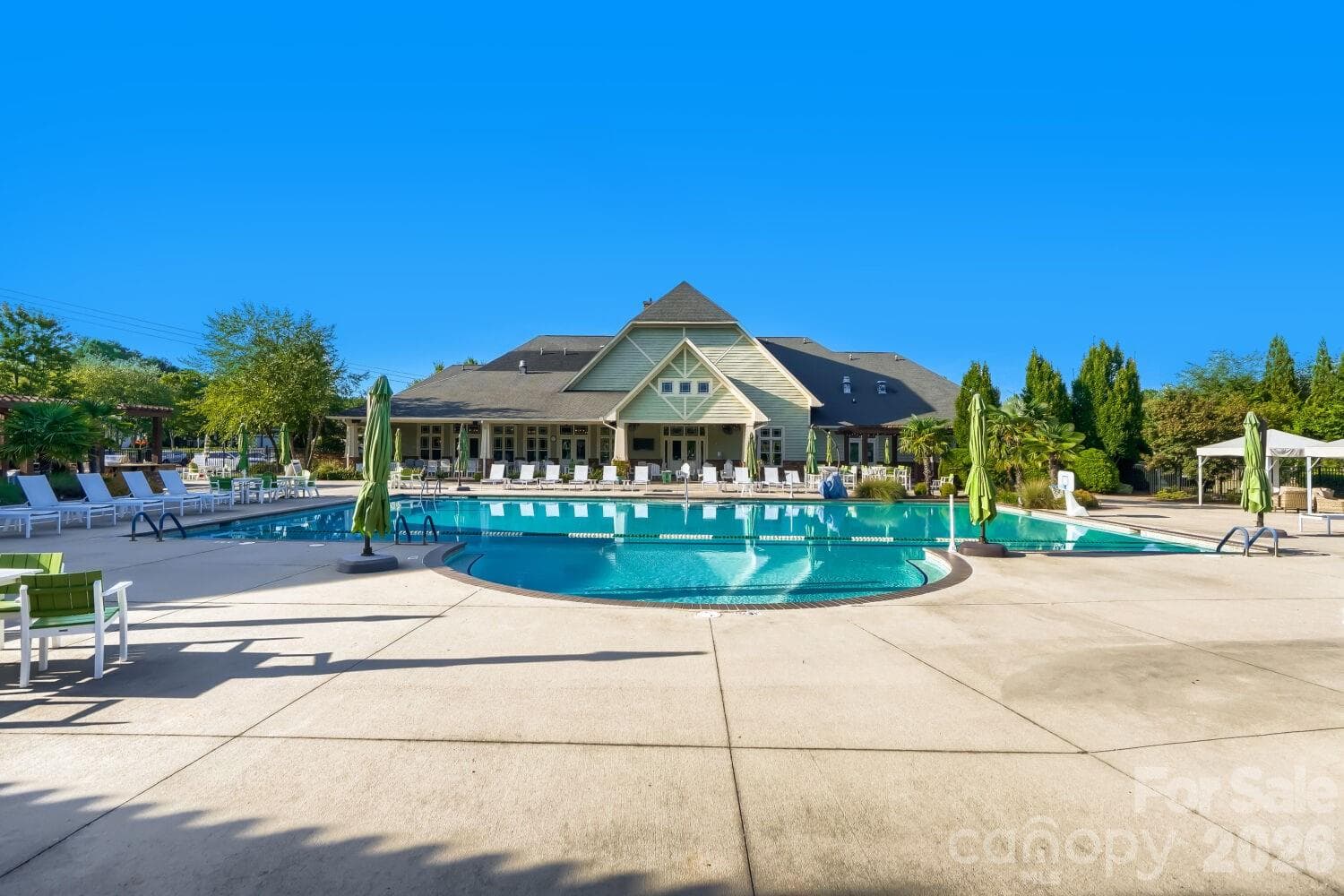 Active lifestyle pool area - 18311 Glenealy Drive, Cornelius