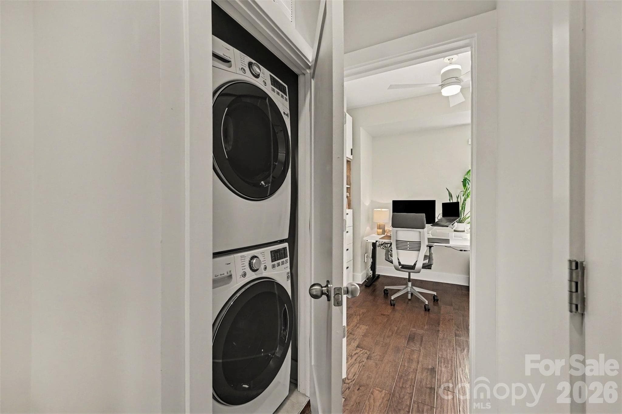 Townhouse at 2539 Euclid Avenue, Charlotte, photo 23 of 35