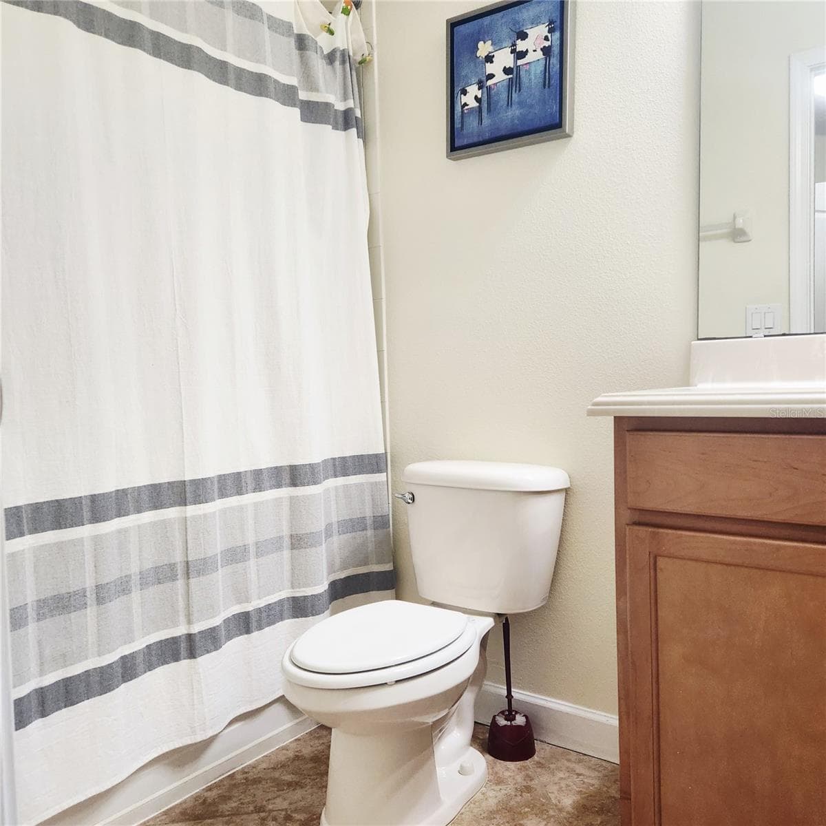 Upstairs bathroom - 8935 CUBAN PALM RD, KISSIMMEE