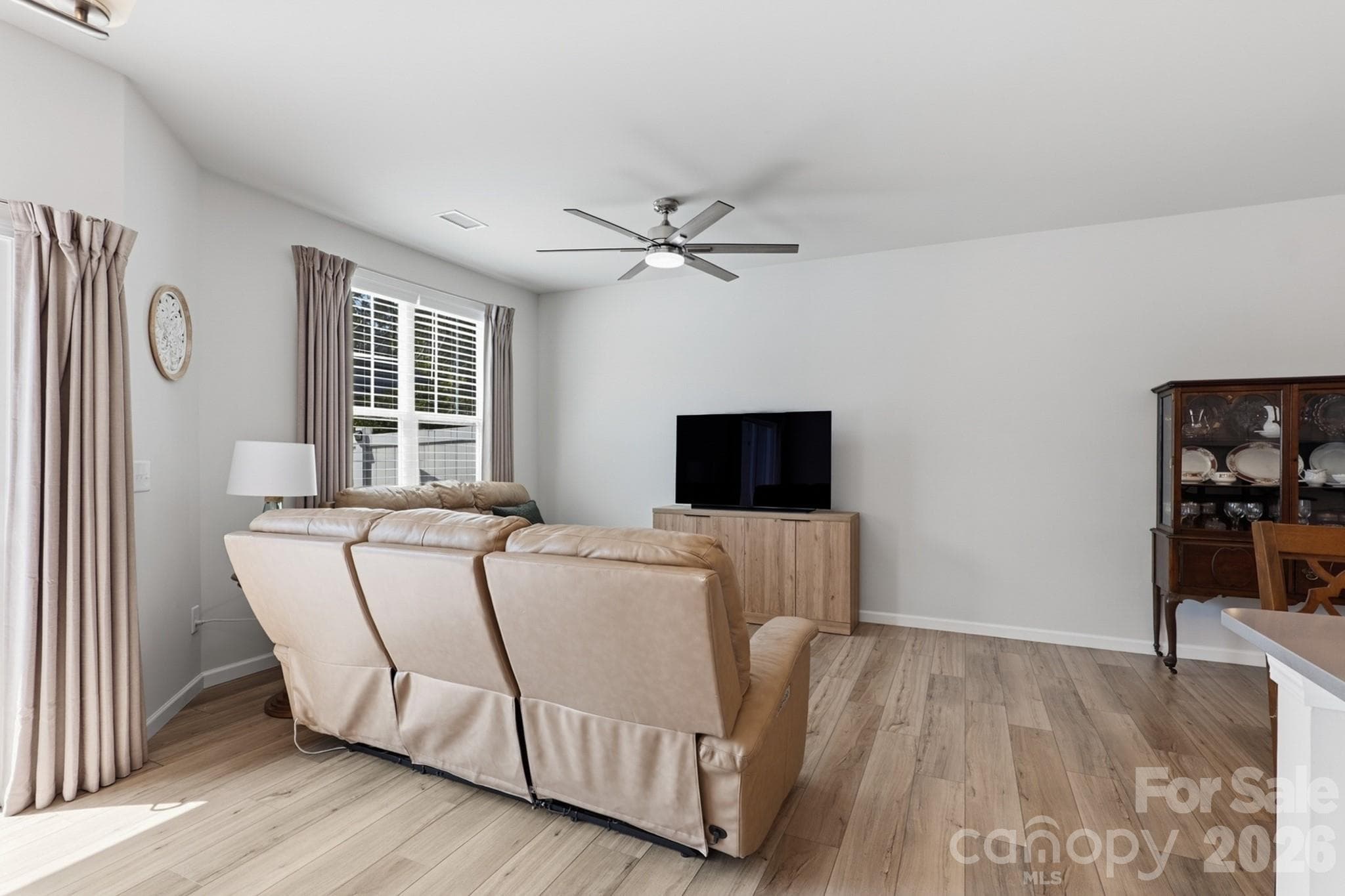 Townhouse at 32 Woodsdale Place SE, Concord, photo 14 of 30