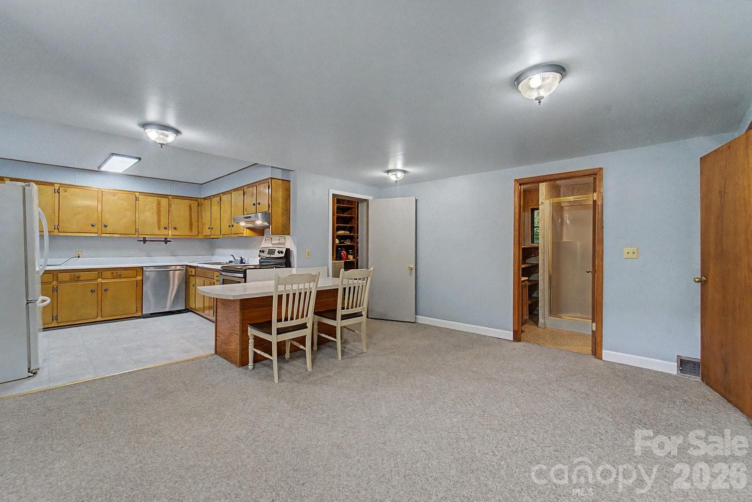 Single Family Residence at 80 Nature Lane, Waynesville, photo 12 of 33
