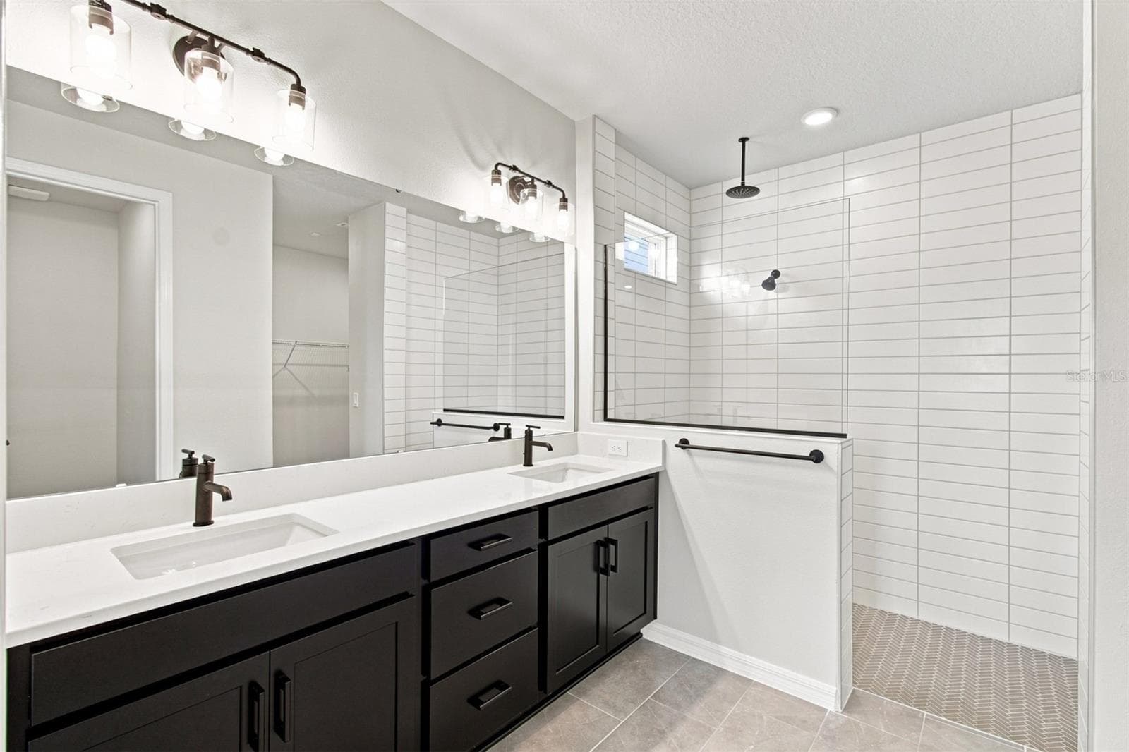 Owner's Bath - 5117 CHATTAHOOCHEE BND, ST CLOUD
