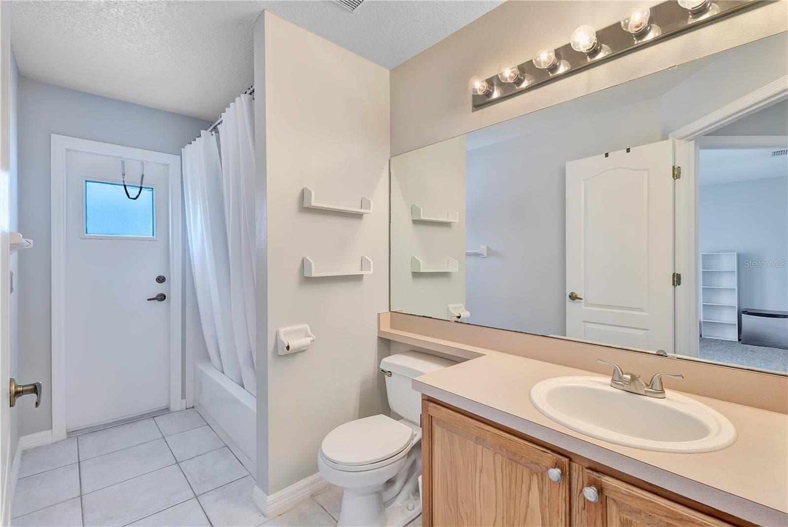 Single Family Residence at 514 KEY CT, ORLANDO, photo 24 of 64