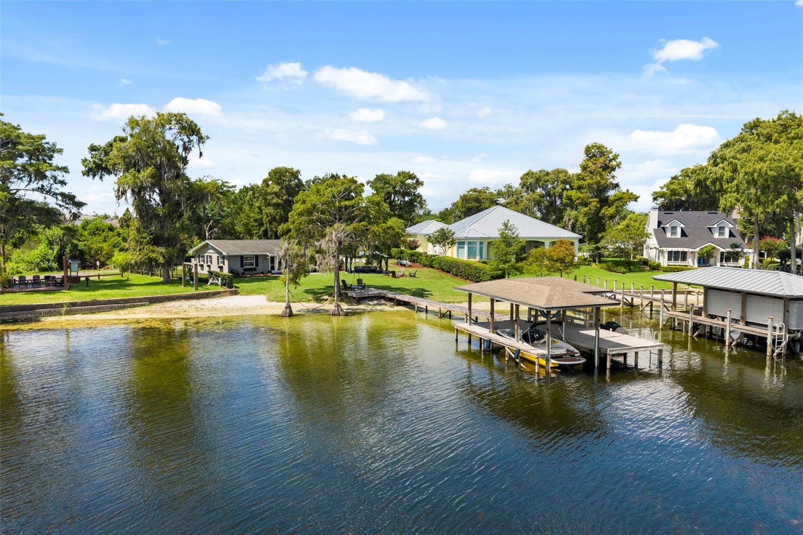 10430 LAKE COTTAGE LN