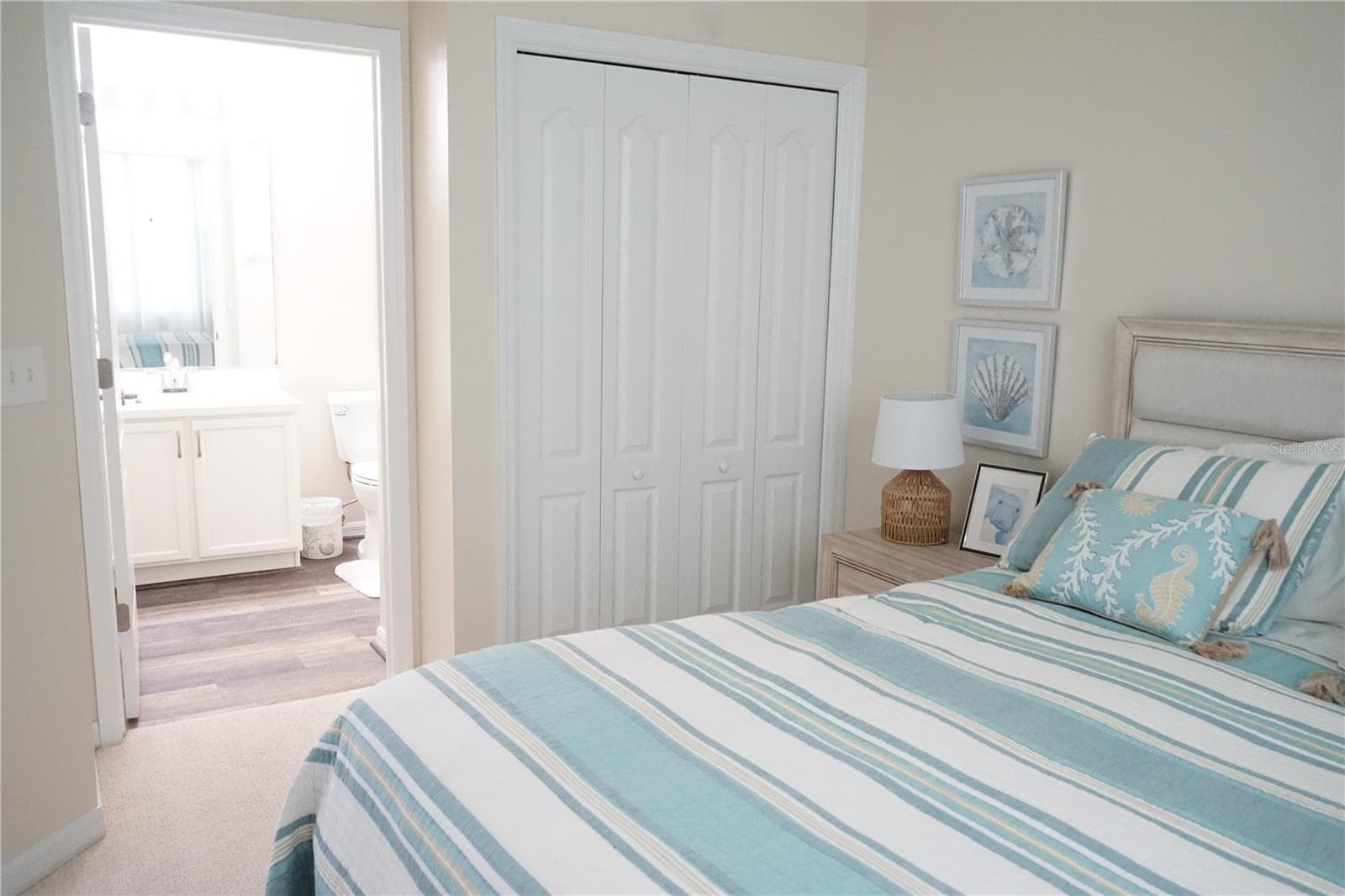 guest bedroom has it's own bath also - 2032 INVERNESS GREENS DR #76, SUN CITY CENTER