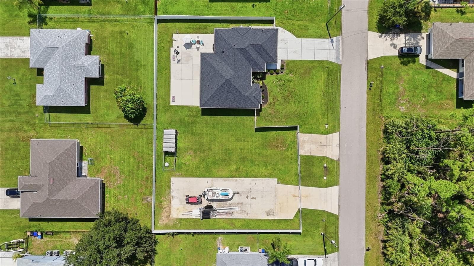 Single Family Residence at 2244 PENGUIN LN, NORTH PORT, photo 27 of 30
