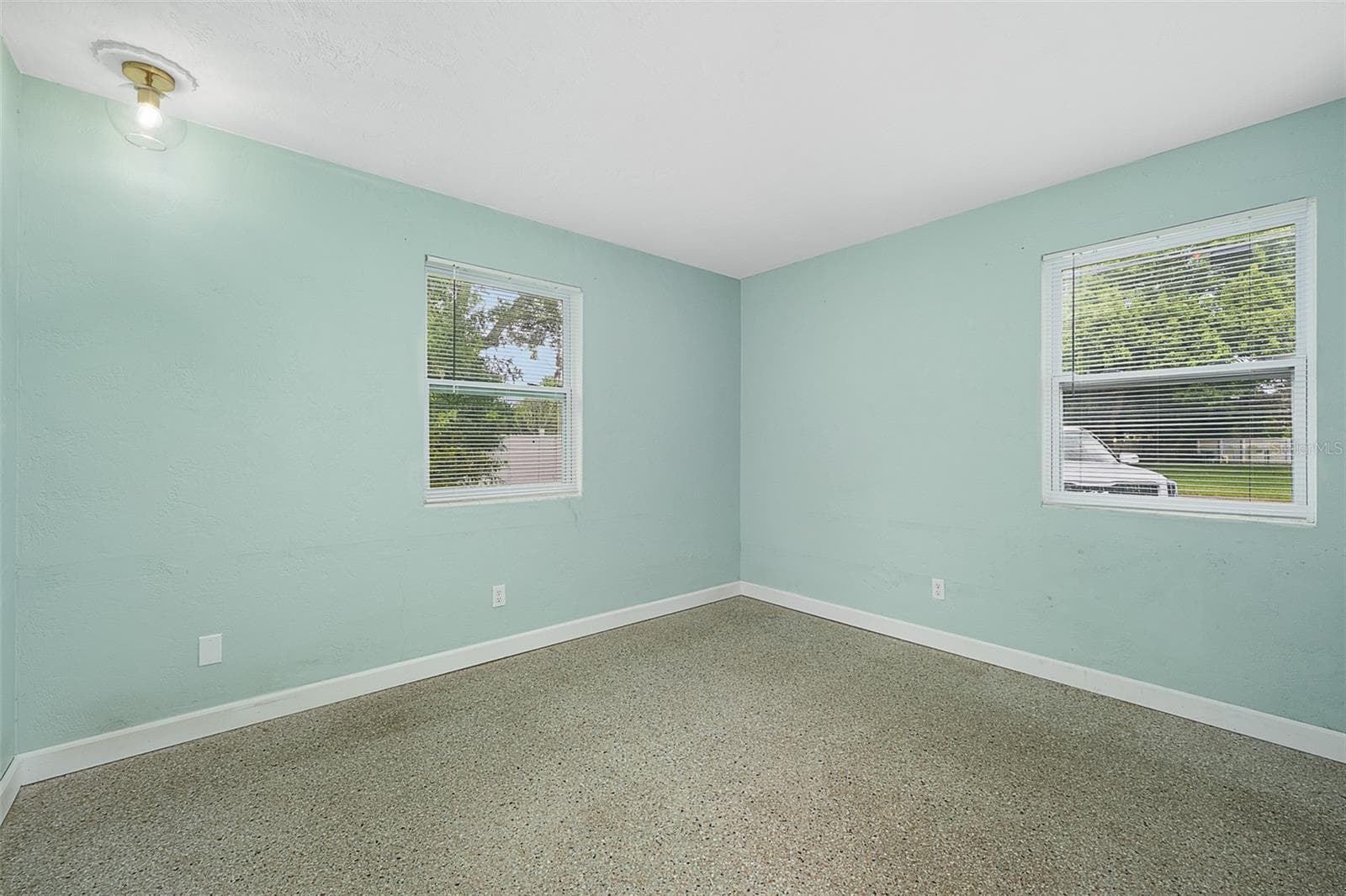 Single Family Residence at 700 KATHERINE ST, SOUTH DAYTONA, photo 16 of 28