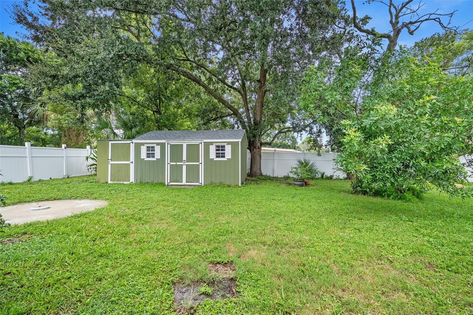 Single Family Residence at 700 KATHERINE ST, SOUTH DAYTONA, photo 25 of 28