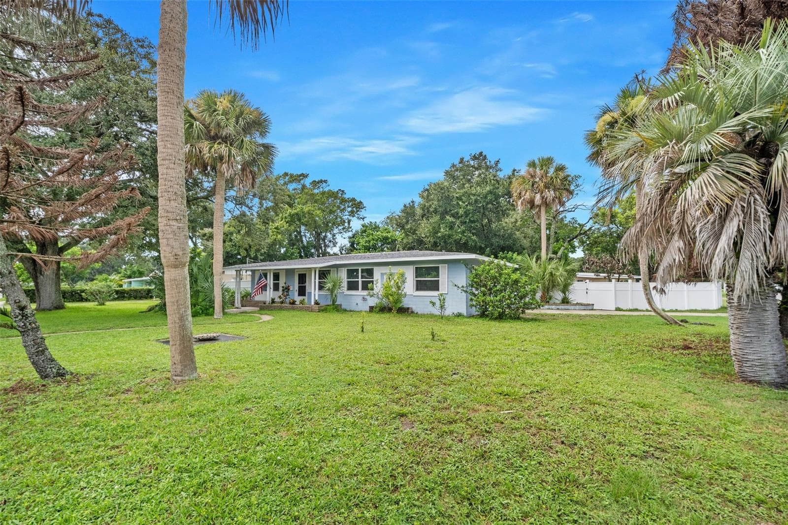 Single Family Residence at 700 KATHERINE ST, SOUTH DAYTONA, photo 27 of 28