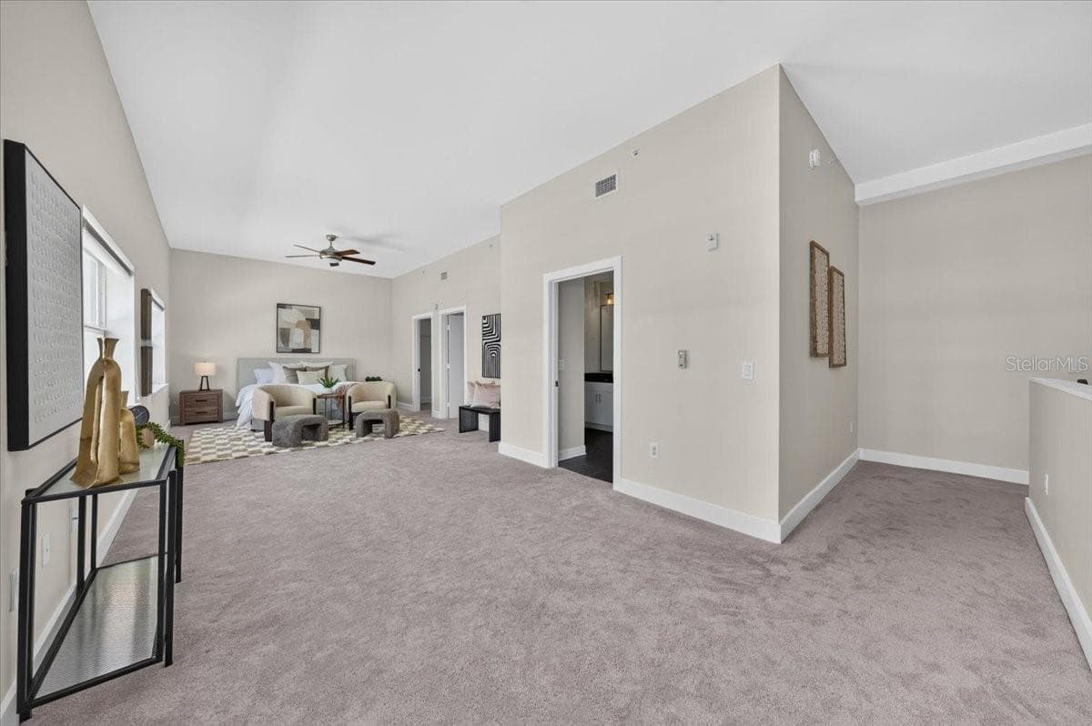 Condominium at 1010 CENTRAL AVE #412, ST PETERSBURG, photo 28 of 37