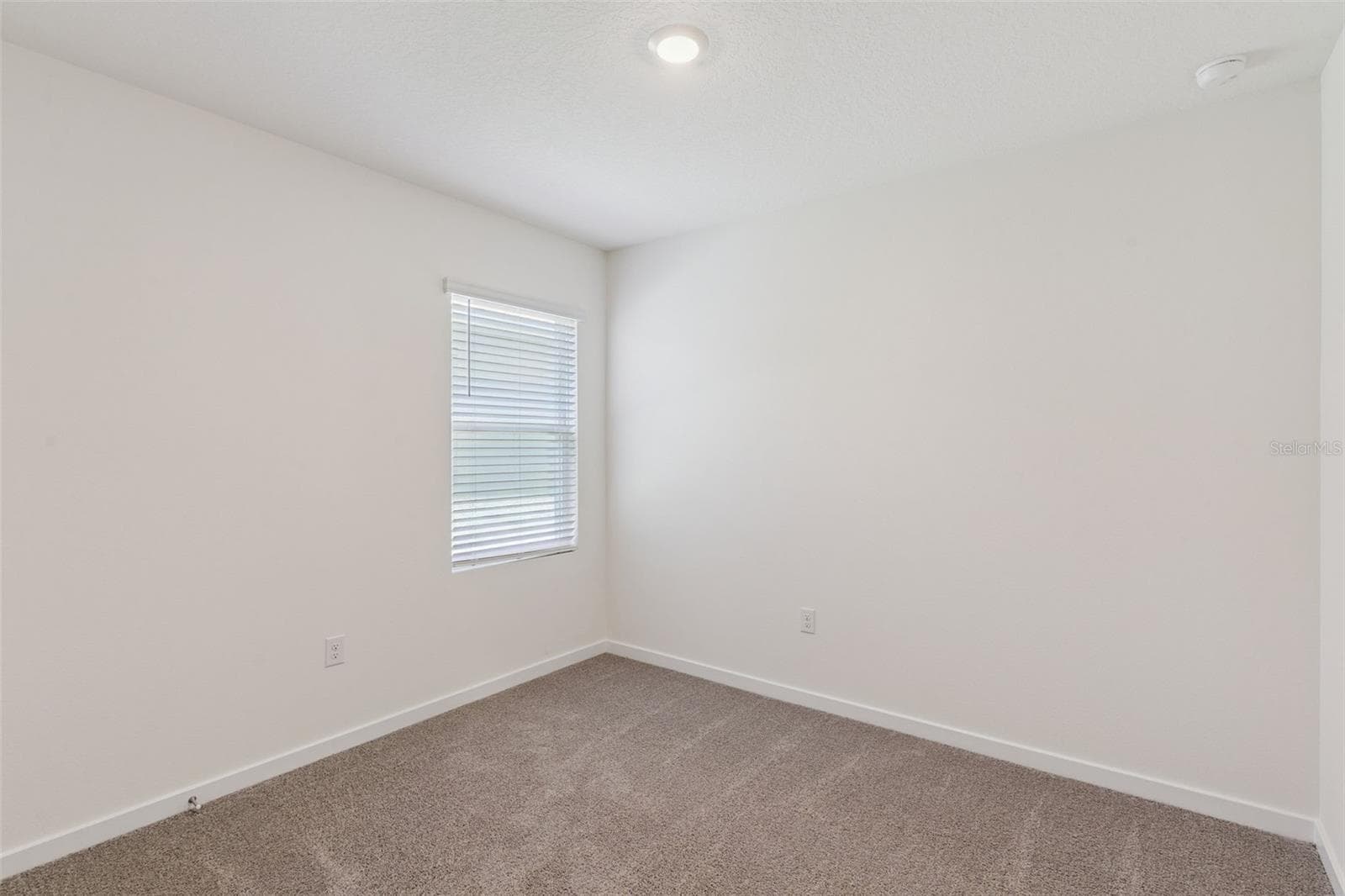 Single Family Residence at 3411 SPINEYWOOD DR, OCOEE, photo 23 of 38