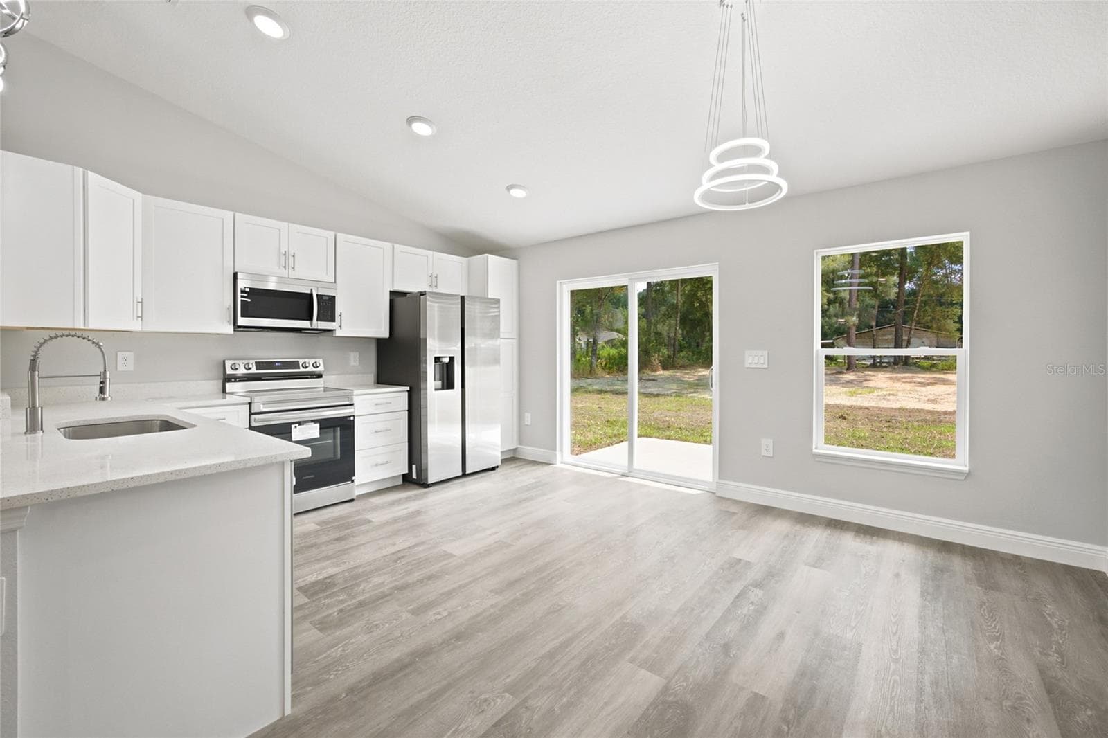 Single Family Residence at 13314 W HIGHWAY 328, OCALA, photo 10 of 37